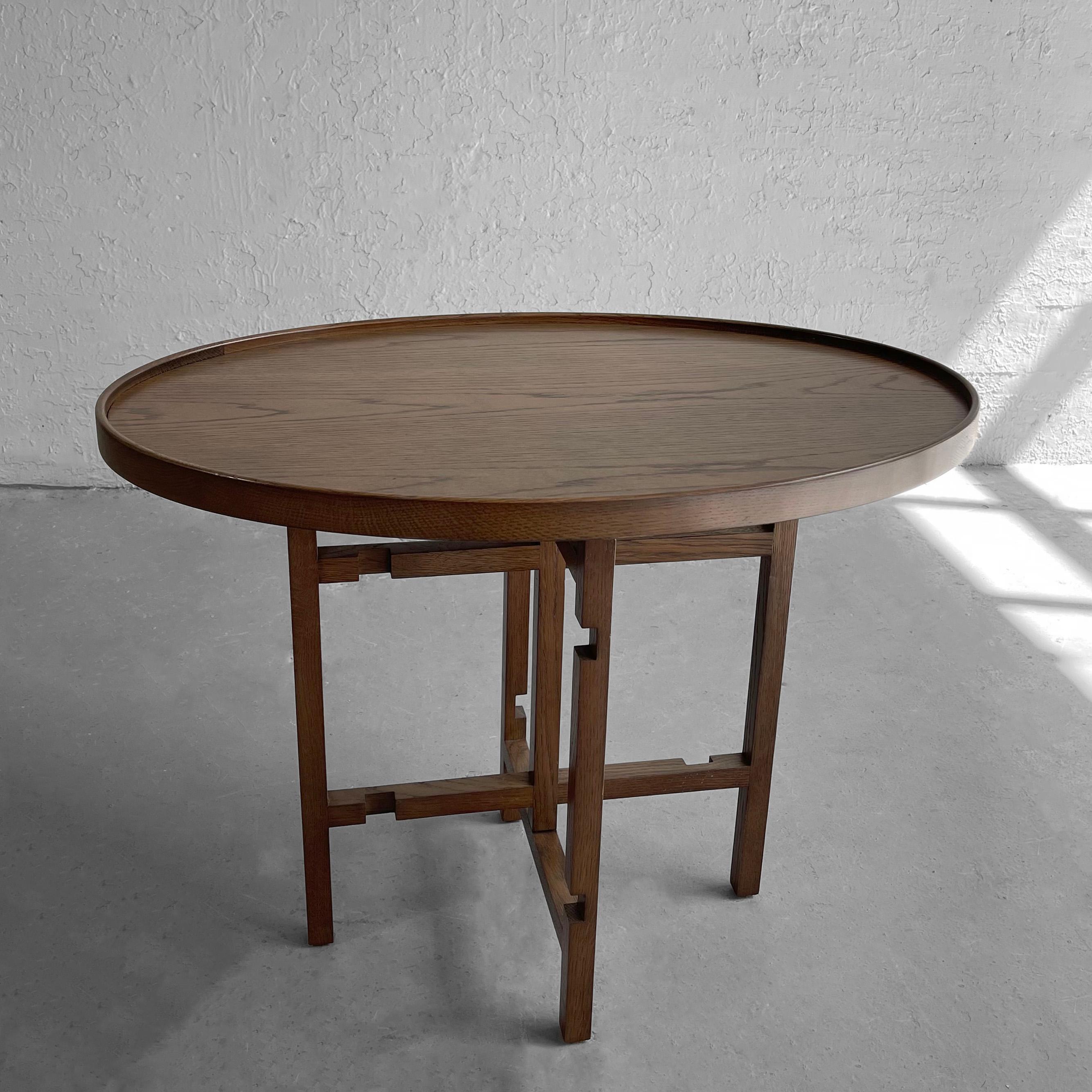Arts And Crafts Oval Walnut Side Table In Good Condition For Sale In Brooklyn, NY