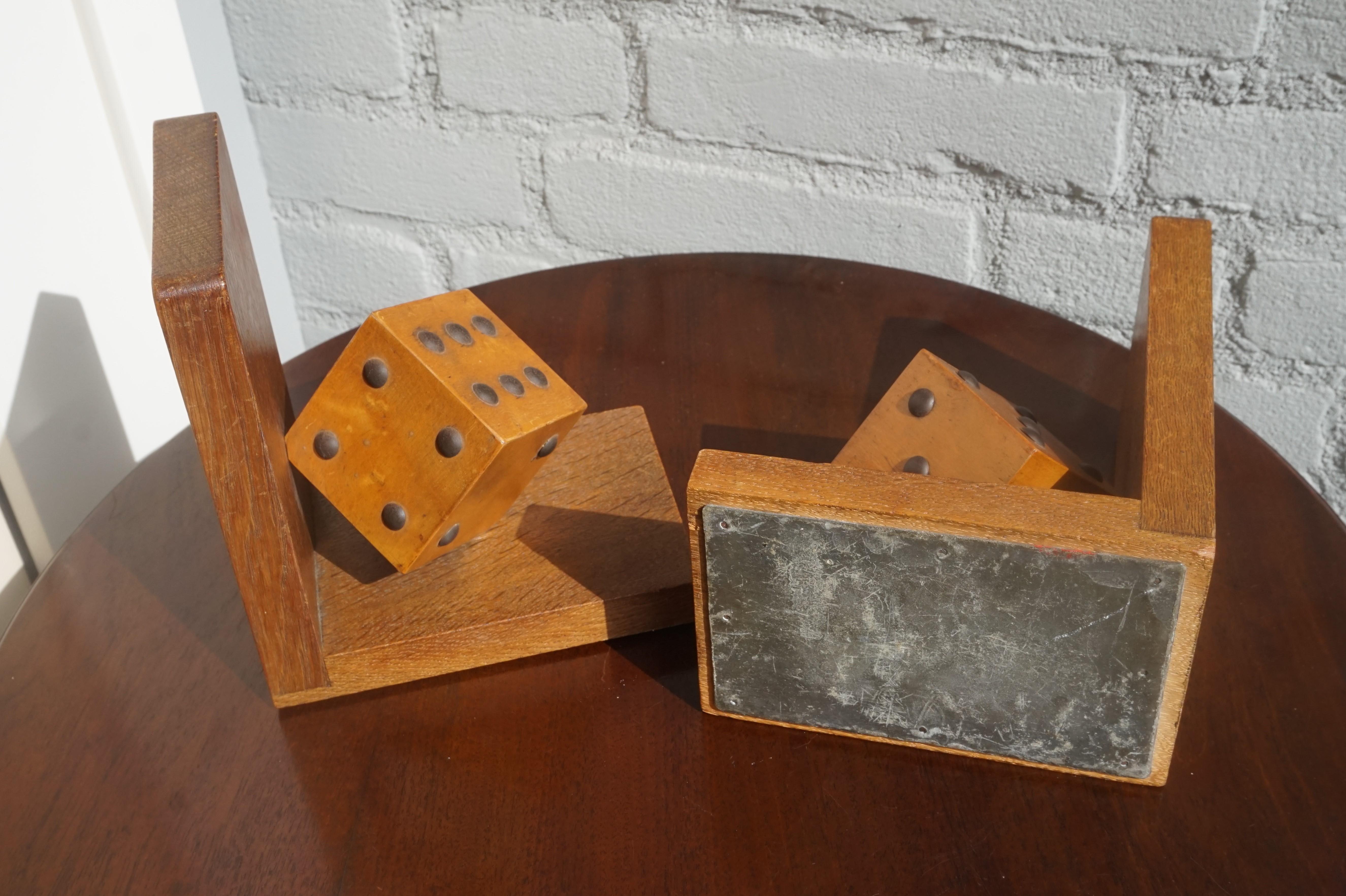 Arts & Crafts Pair of Wooden Dice with Metal Nails Bookends for The Gamblers 2
