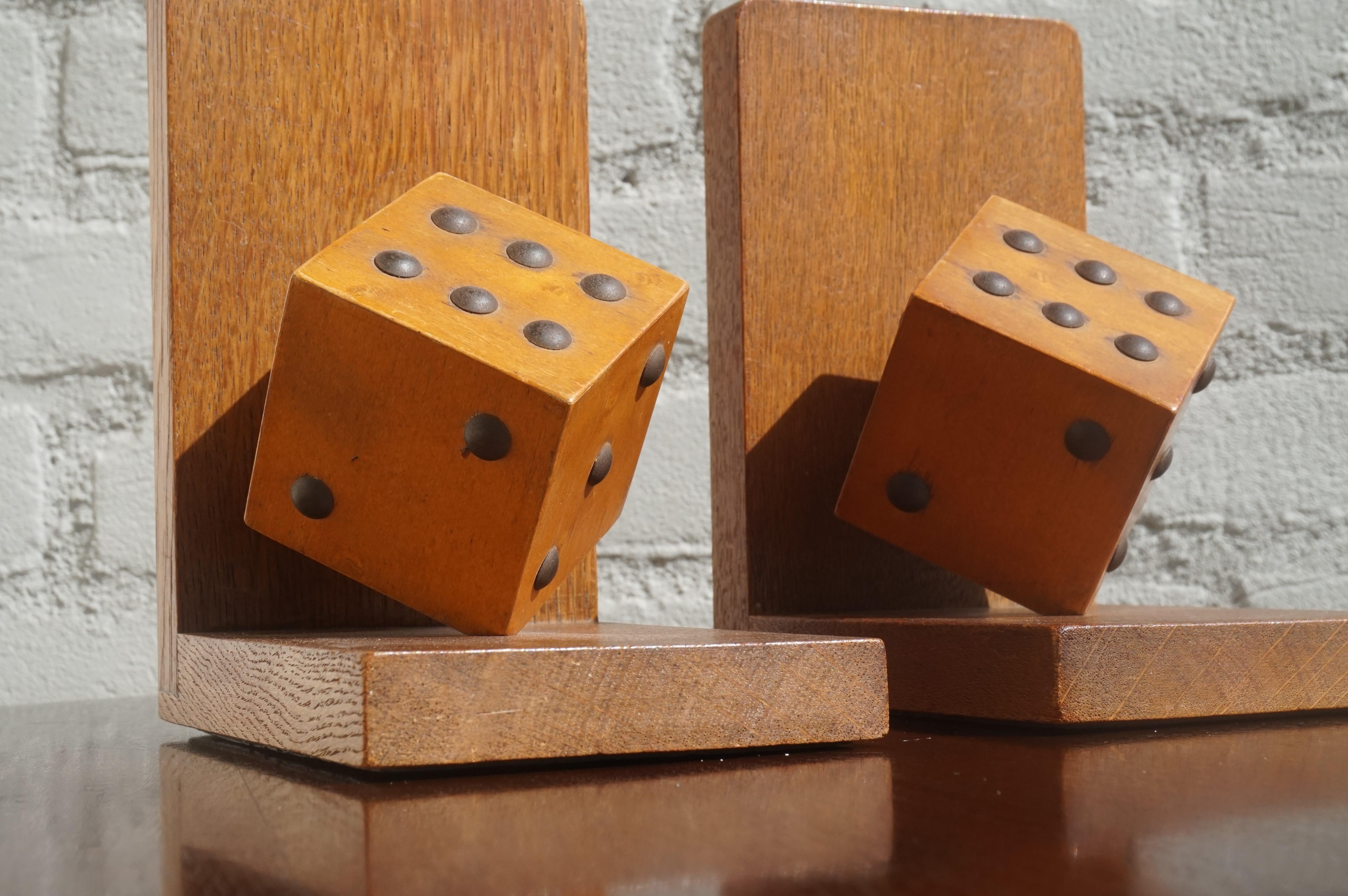 Arts & Crafts Pair of Wooden Dice with Metal Nails Bookends for The Gamblers 6