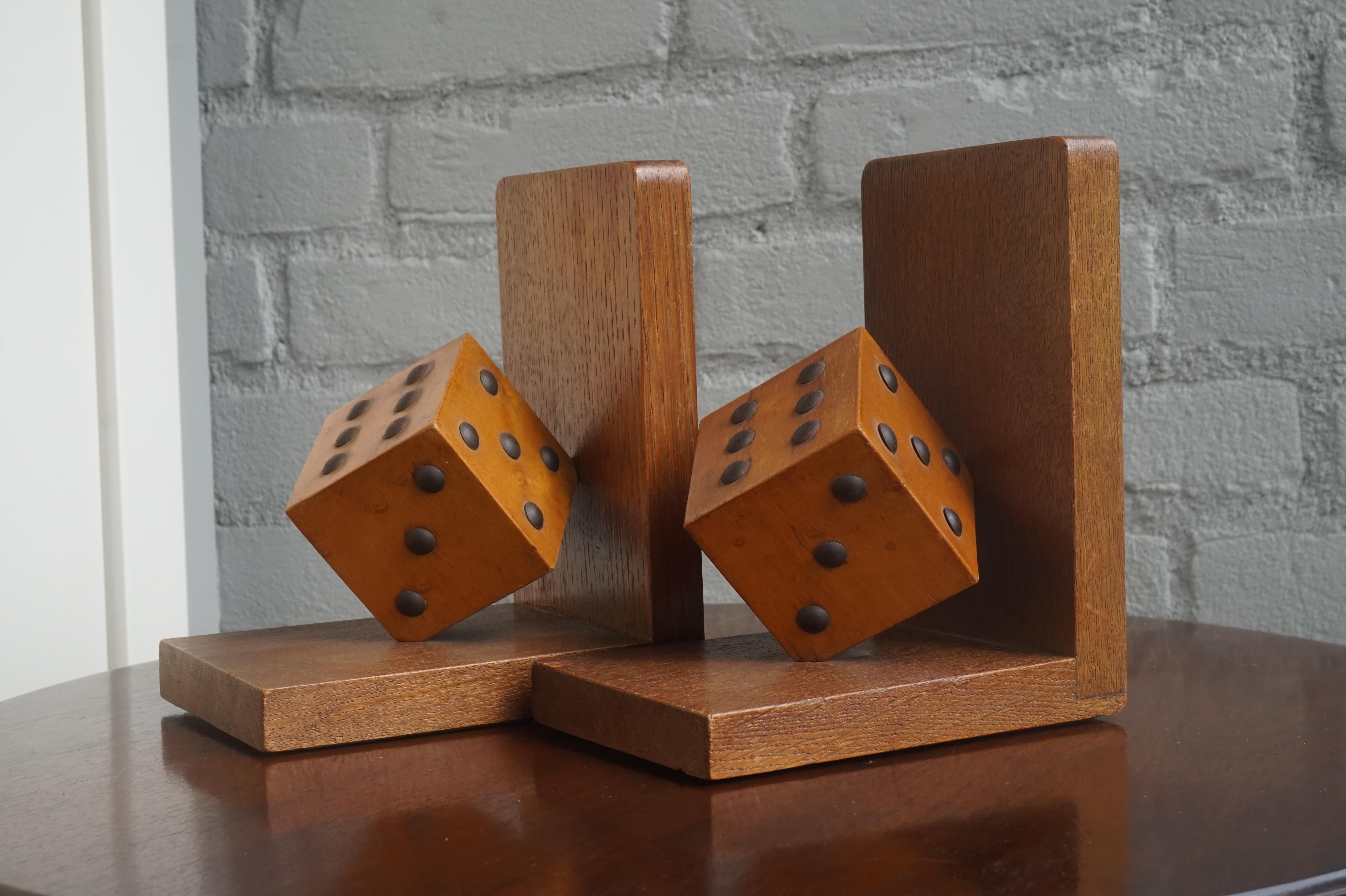 Hand-Crafted Arts & Crafts Pair of Wooden Dice with Metal Nails Bookends for The Gamblers