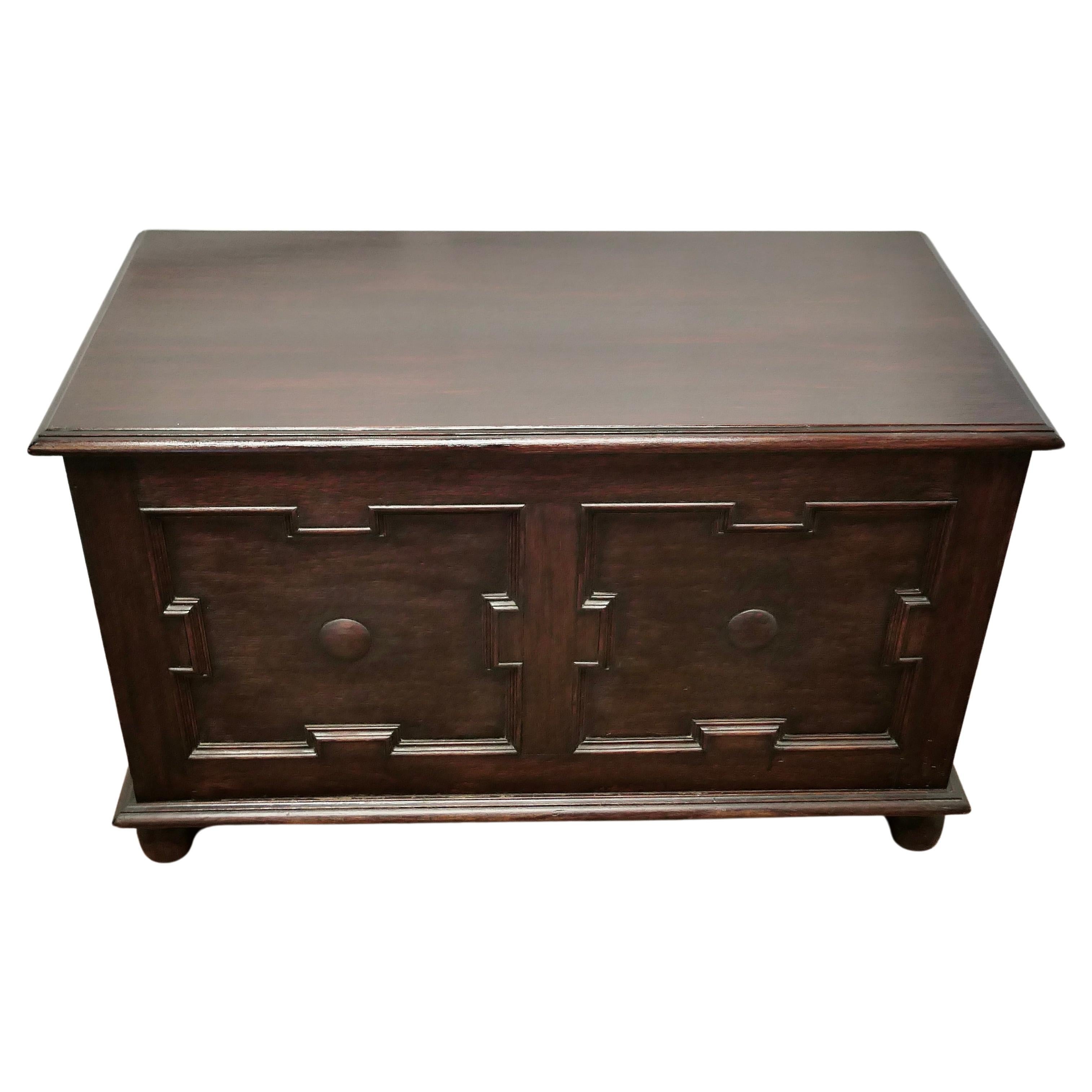 Arts and Crafts Panelled Oak Coffer   This is a lovely piece