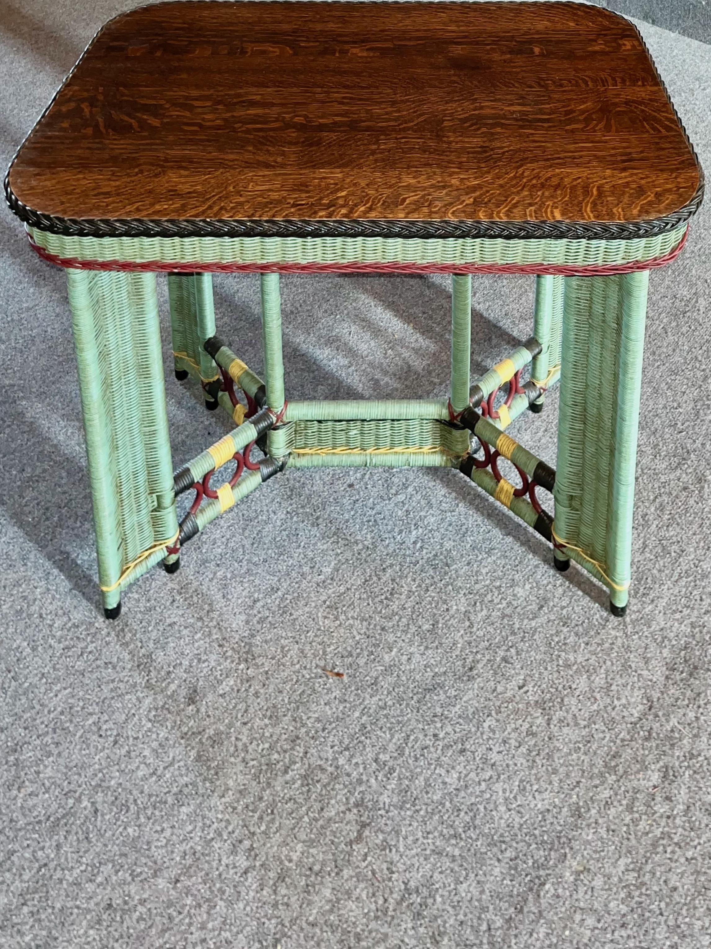 Arts and Crafts Period Library / Lamp table C. 1910 C. with Quarter Sawn Oak Top For Sale 2