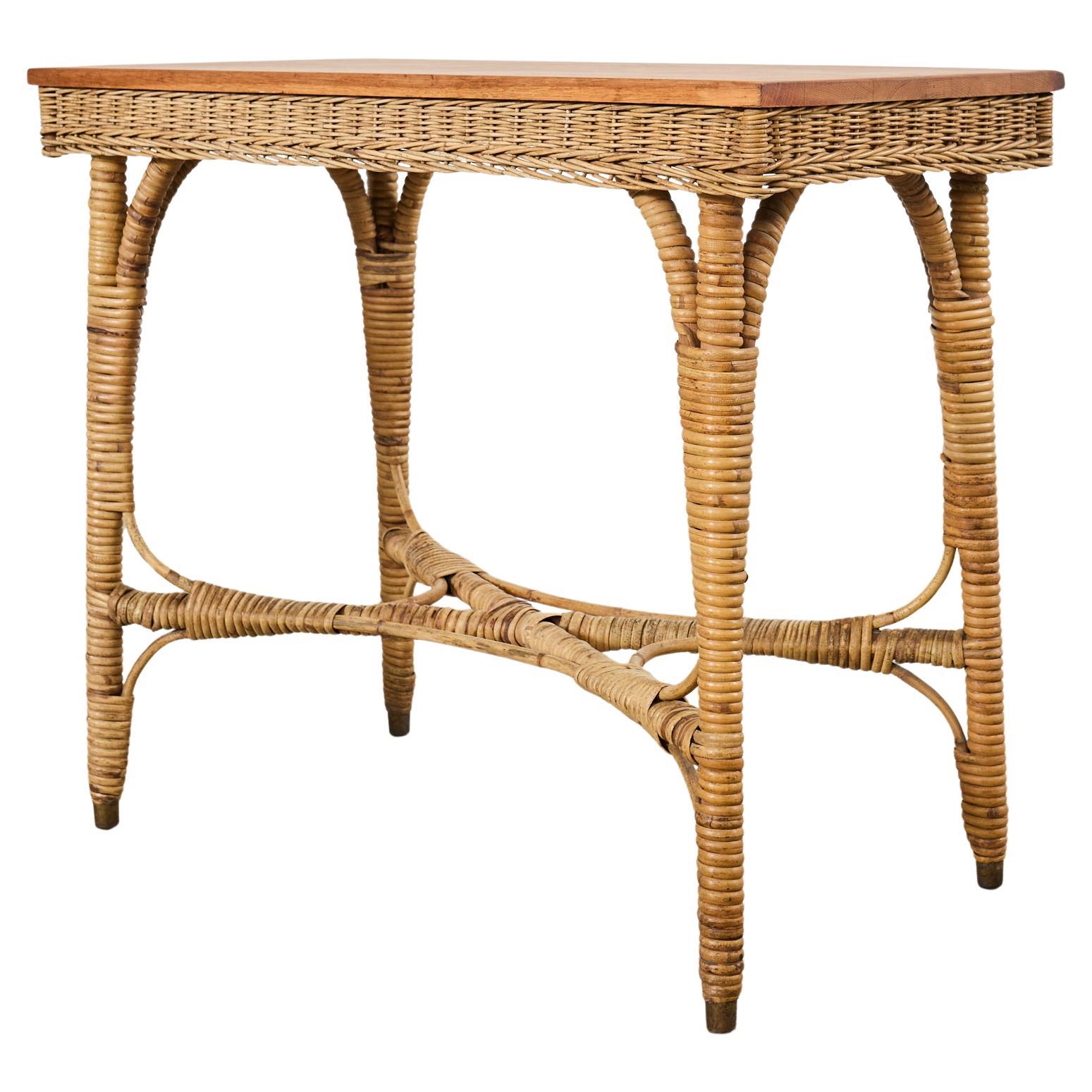 Consolle o tavolo da centro in vimini in stile Arts and Crafts