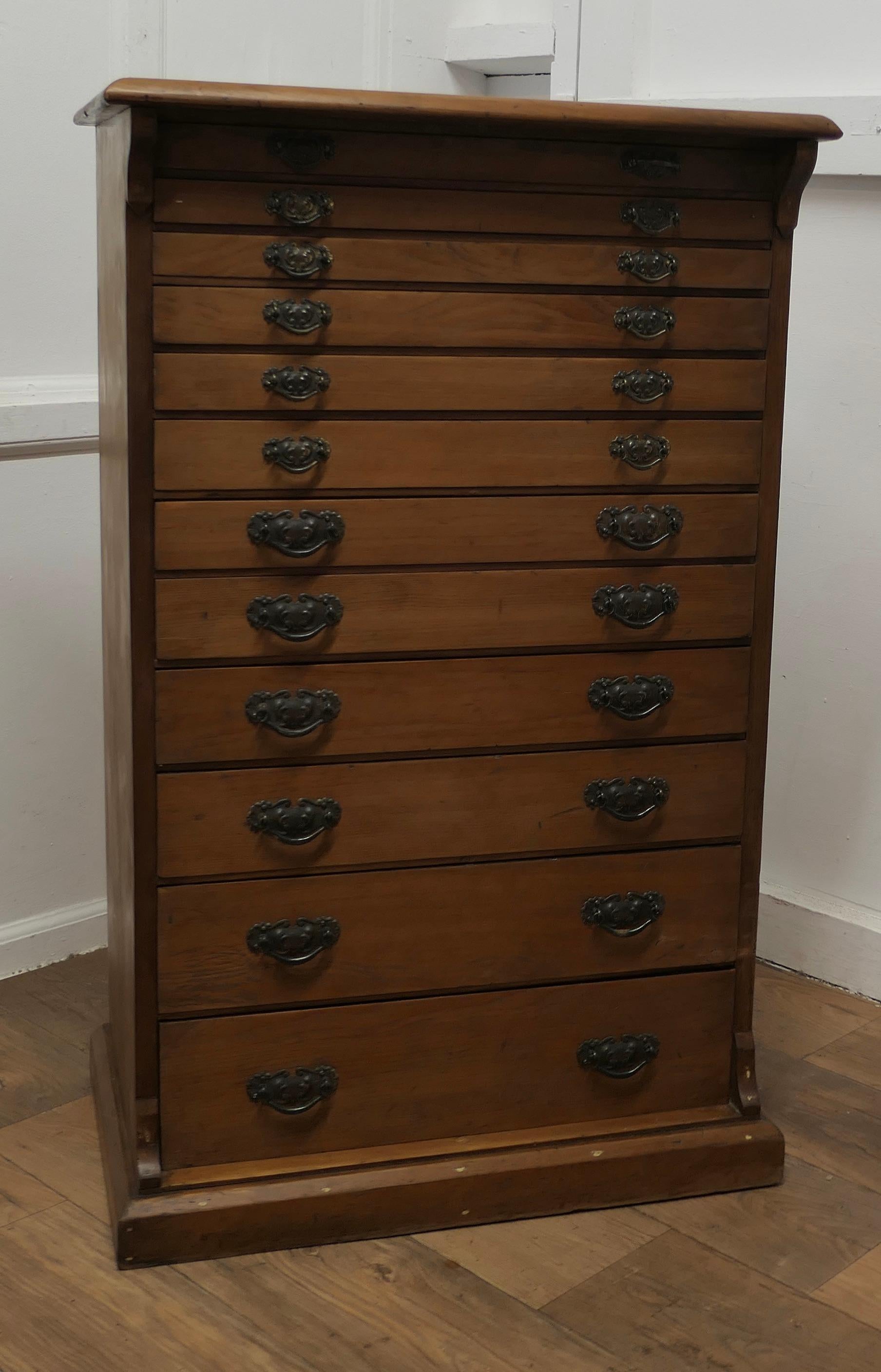 Arts and Crafts Pine Collectors Cabinet Filing Drawers    For Sale 3