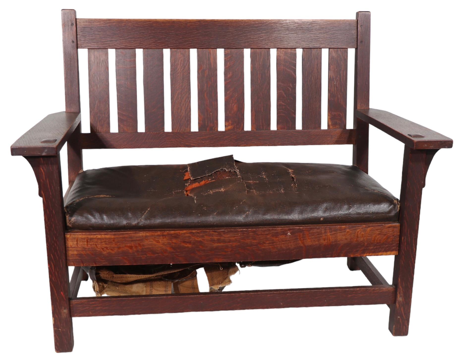 Arts and Crafts Settee Bench signed Gustav Stickley c 1905 -1912  For Sale 12
