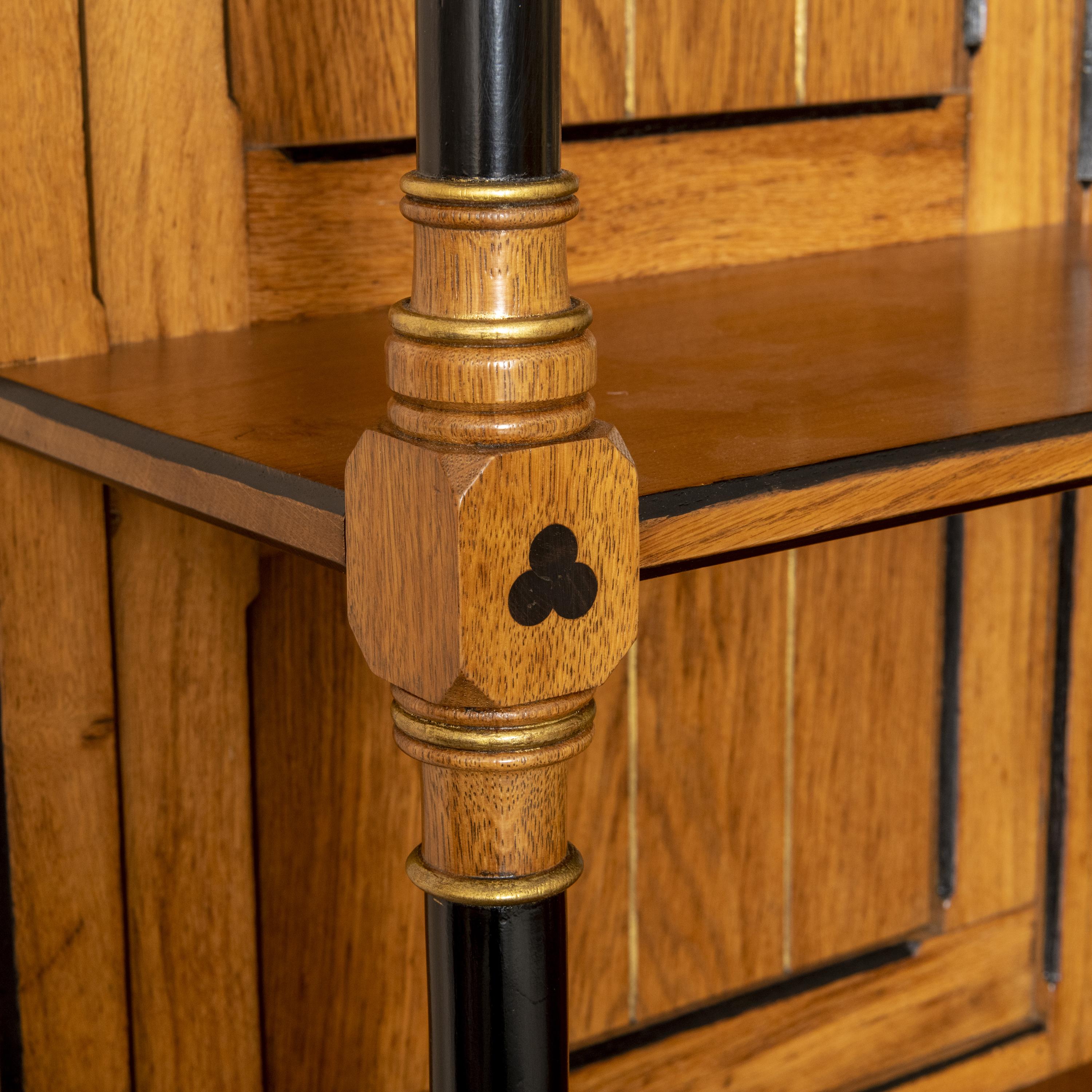 Veneer Arts and Crafts Sideboard with Decorative Inlay, England circa 1870