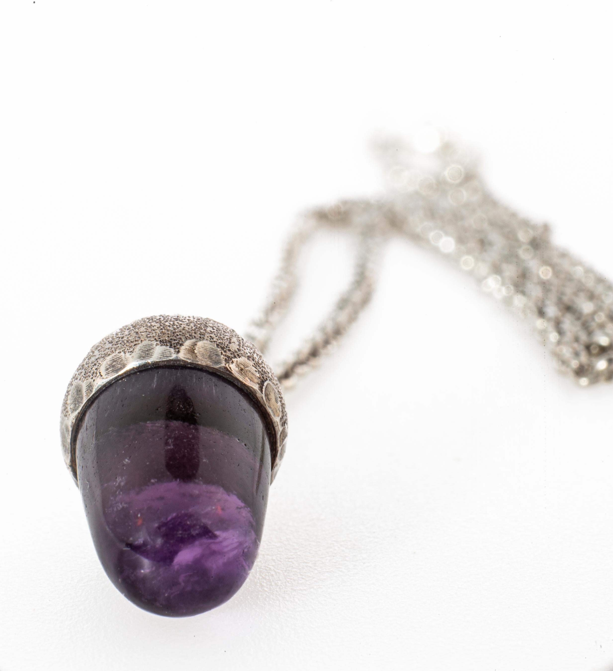 Arts and Crafts Silver and Amethyst Acorn c. 1910 in vendita 2