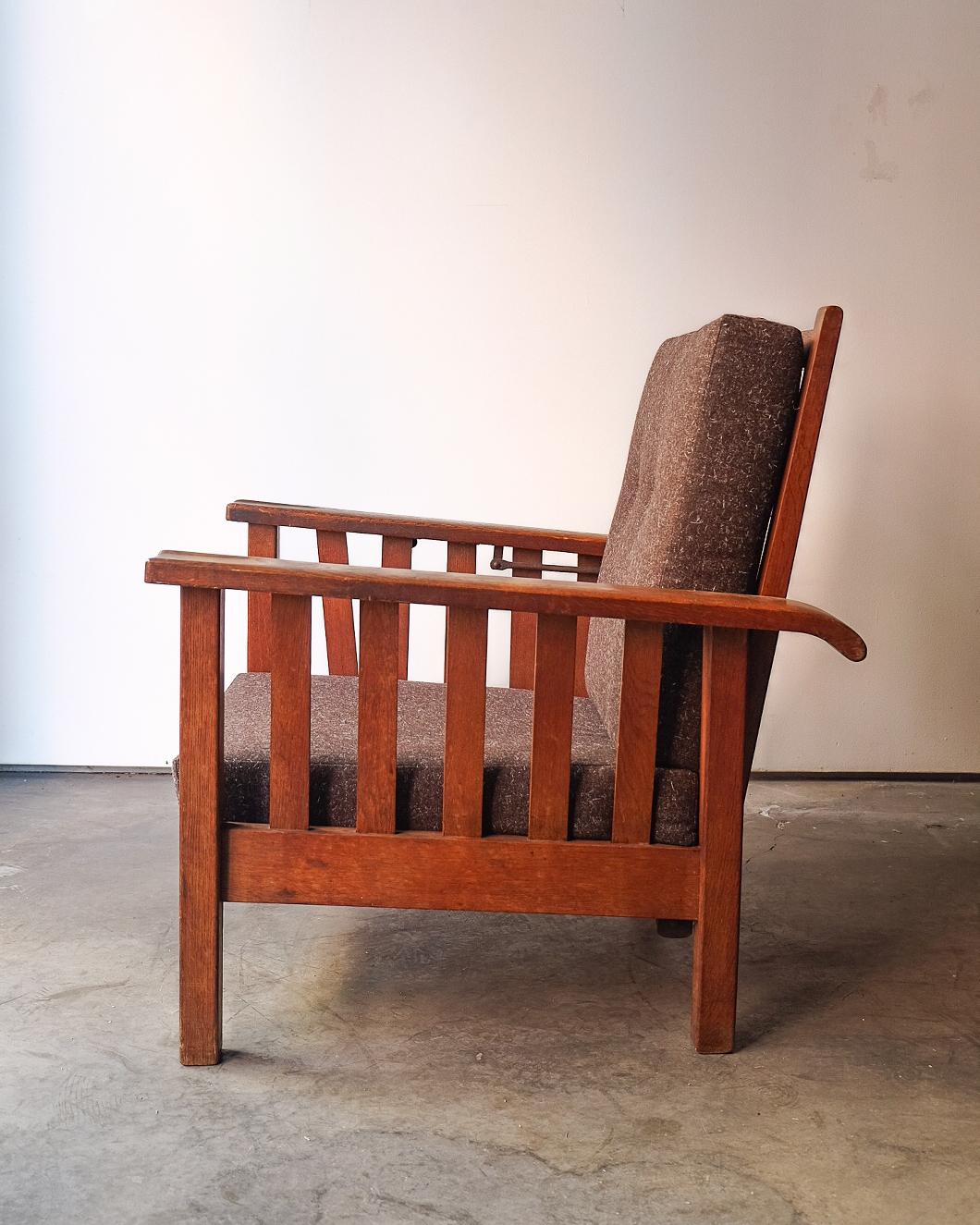 20ième siècle Fauteuil à lattes Arts and Crafts en vente