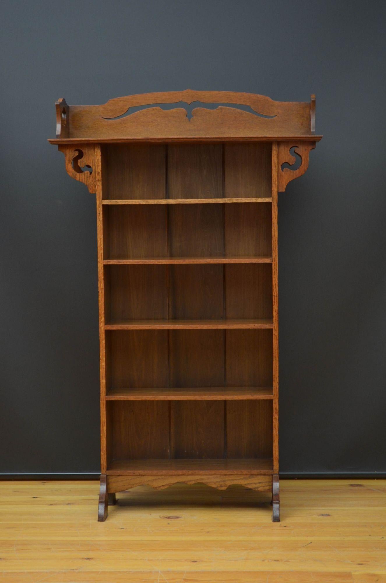 Arts and Crafts Solid Oak Open Bookcase In Good Condition For Sale In Whaley Bridge, GB