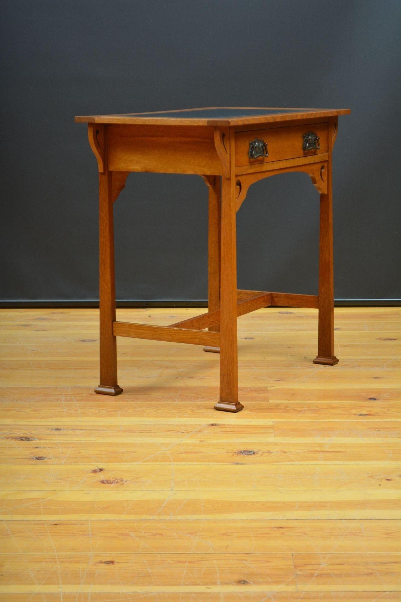 Arts and Crafts Solid Oak Side Table / Writing Table For Sale 13