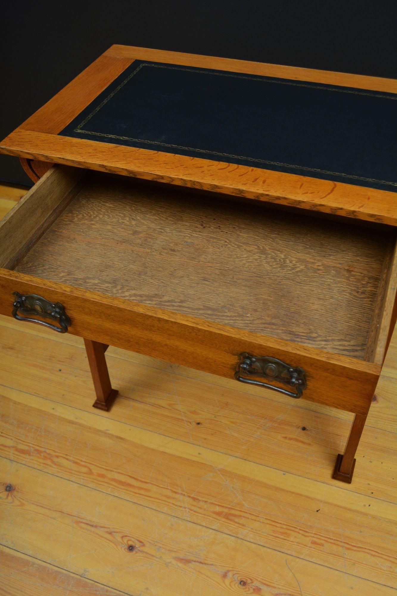 Arts and Crafts Solid Oak Side Table / Writing Table For Sale 4