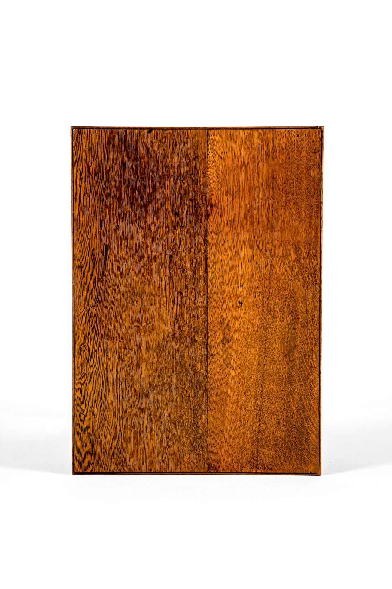 Table d'appoint carrée en chêne Arts and Crafts Bon état - En vente à Faversham, GB