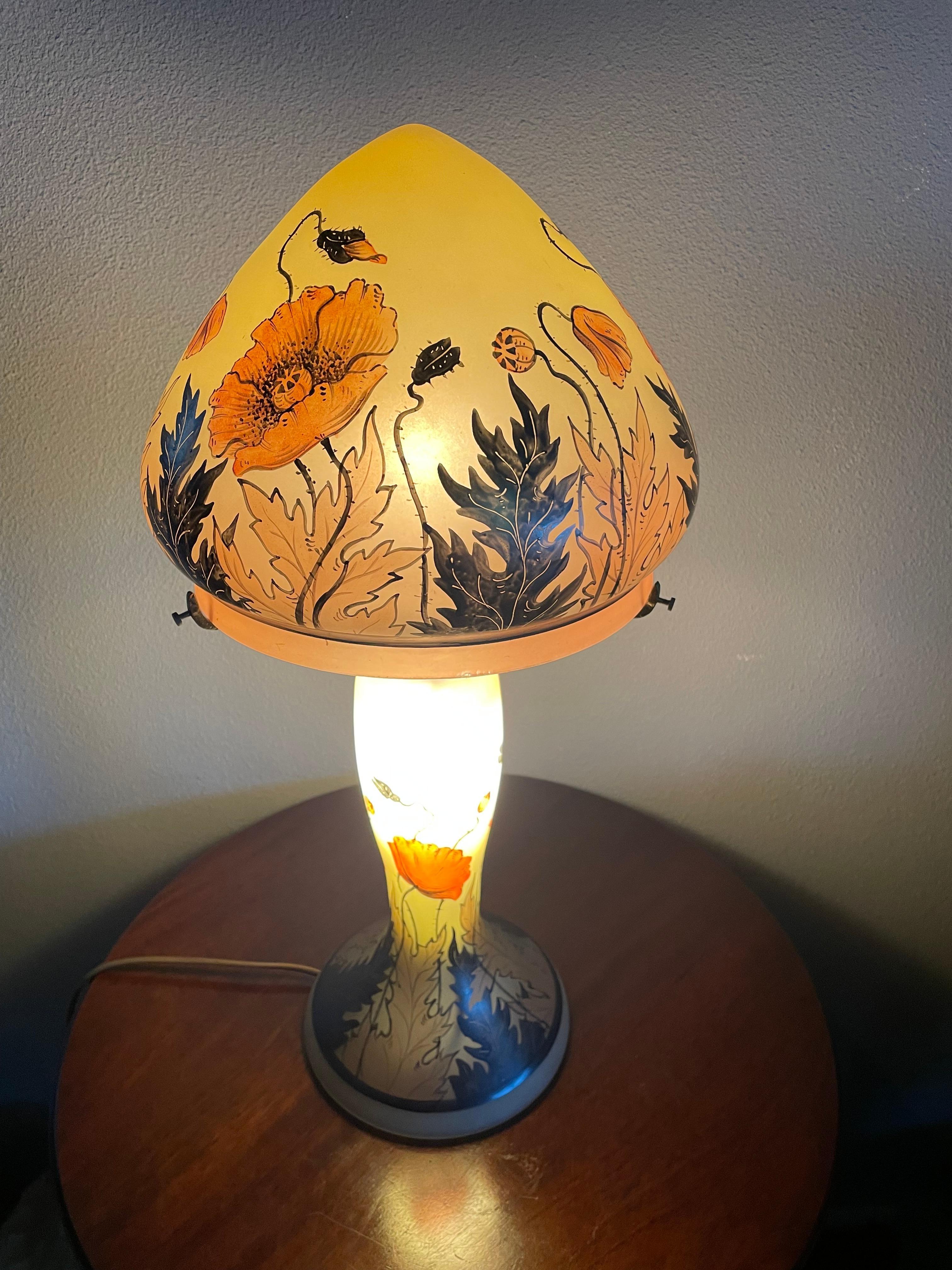 Very rare, large size, top quality made and great condition antique lamp.

This work-of-art-table-lamp from the earliest years of the 1900s is of museum quality and condition. Not only has it one of the most beautiful color combinations you ever