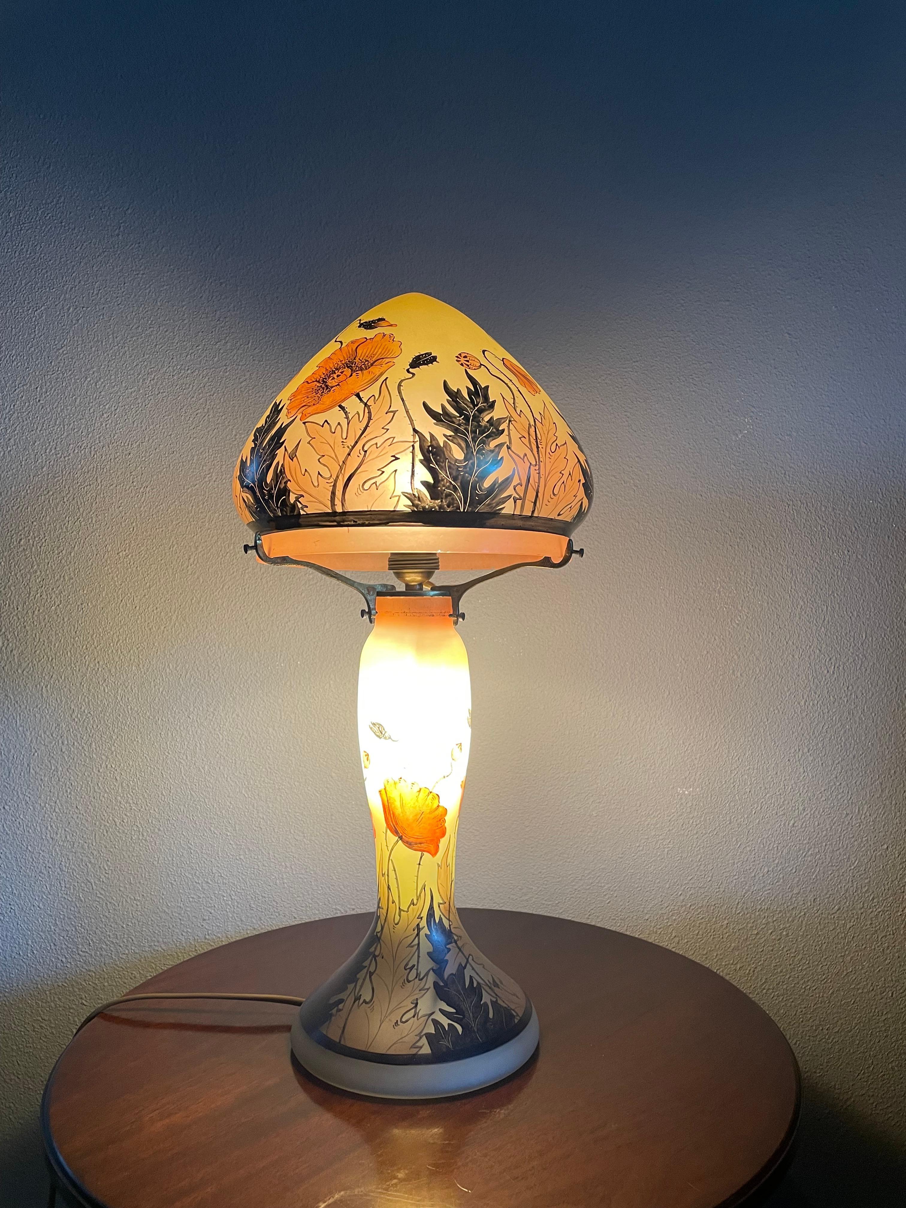 Cast Arts and Crafts Stained Glass Table or Desk Lamp w. Hand Painted Poppy Flowers For Sale