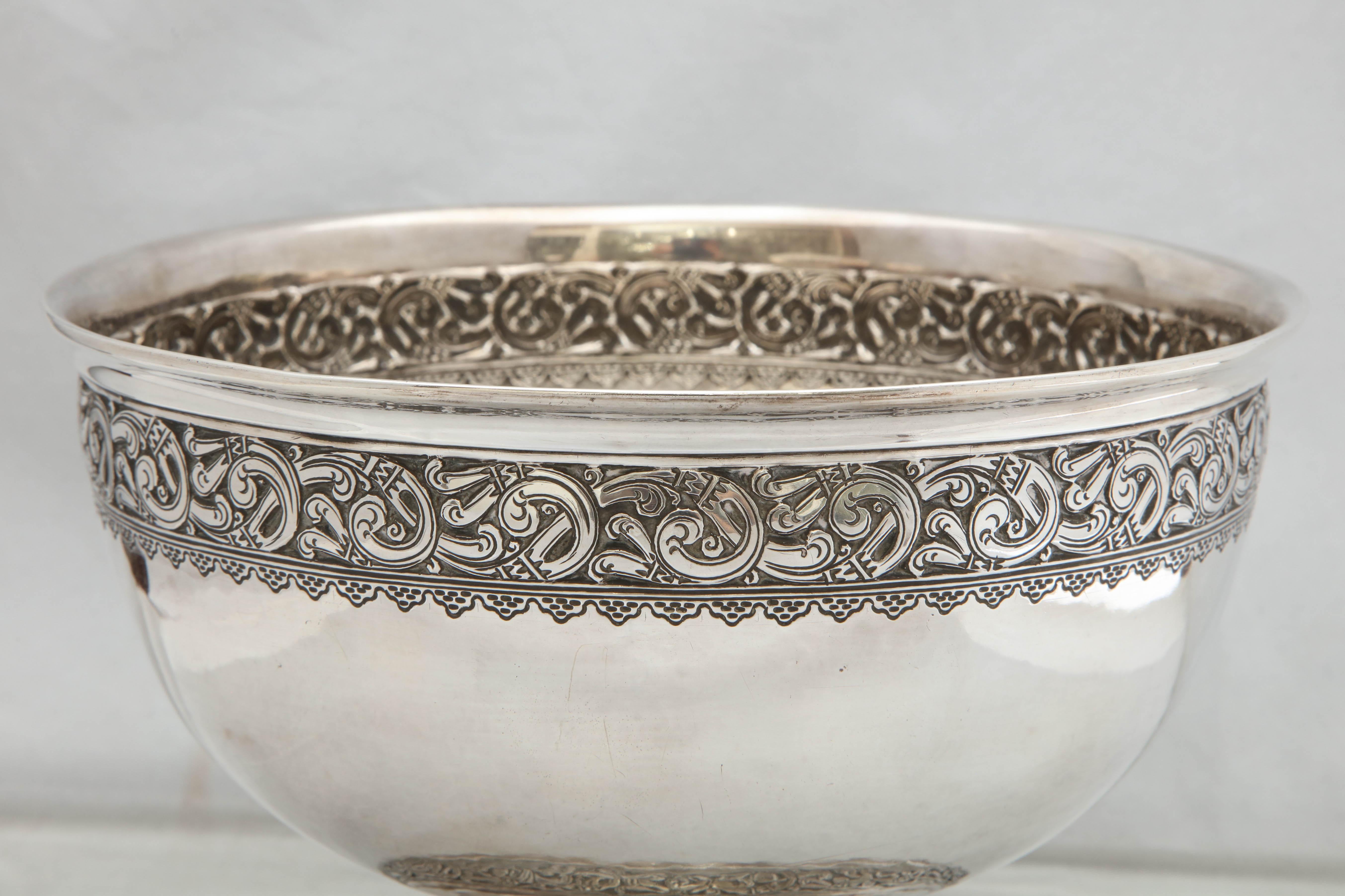 Arts and Crafts Sterling Silver Celtic Style Centerpiece Bowl by Liberty and Co. In Excellent Condition For Sale In New York, NY