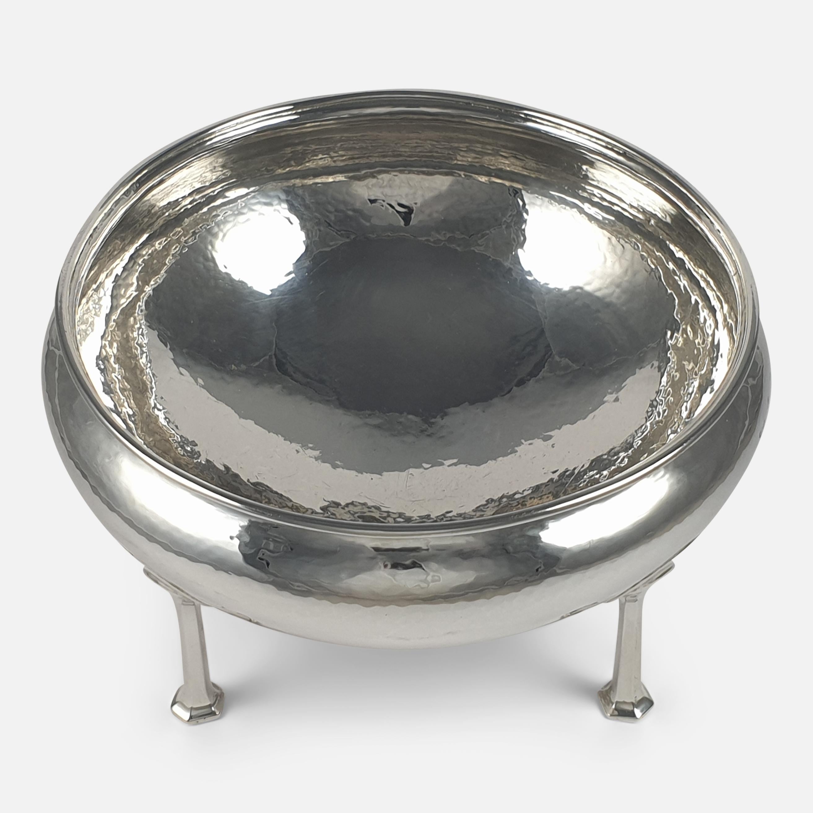 British Arts & Crafts Sterling Silver Hammered Bowl, A. E. Jones, Birmingham, 1912 For Sale