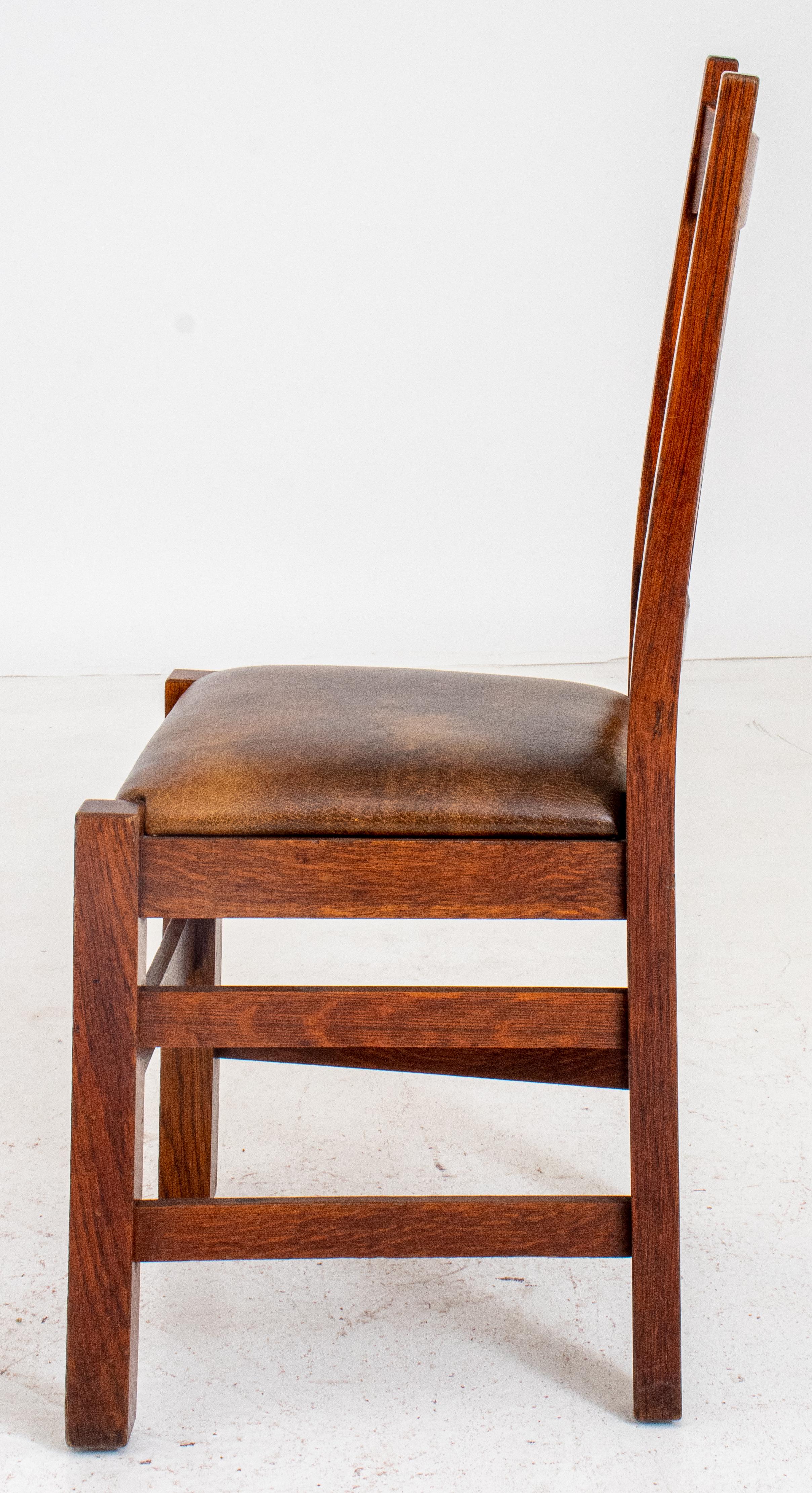 Arts & Crafts Stickley Style Oak Side Chair In Good Condition For Sale In New York, NY