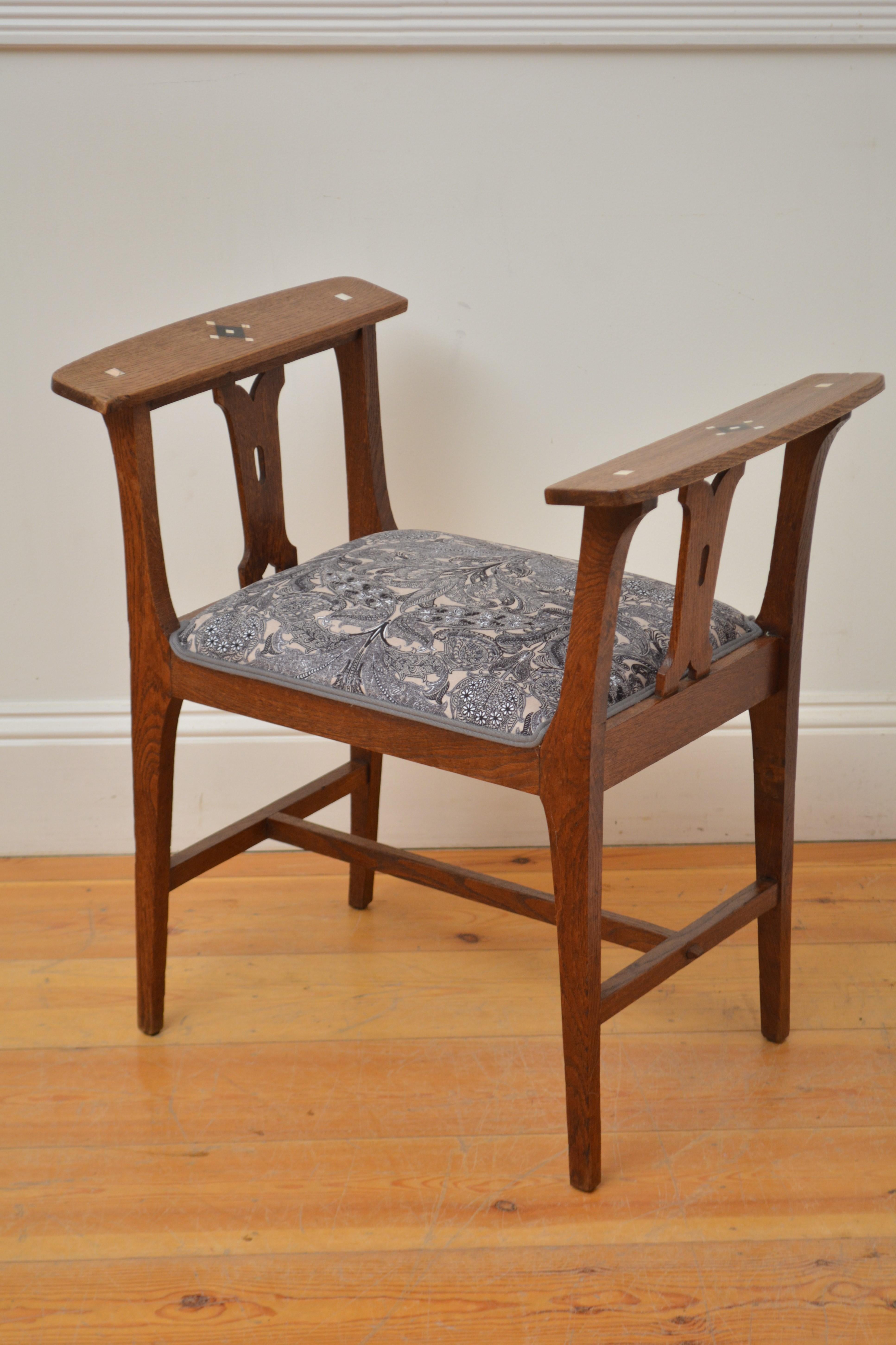 Taburete Arts and Crafts de Roble en venta 4