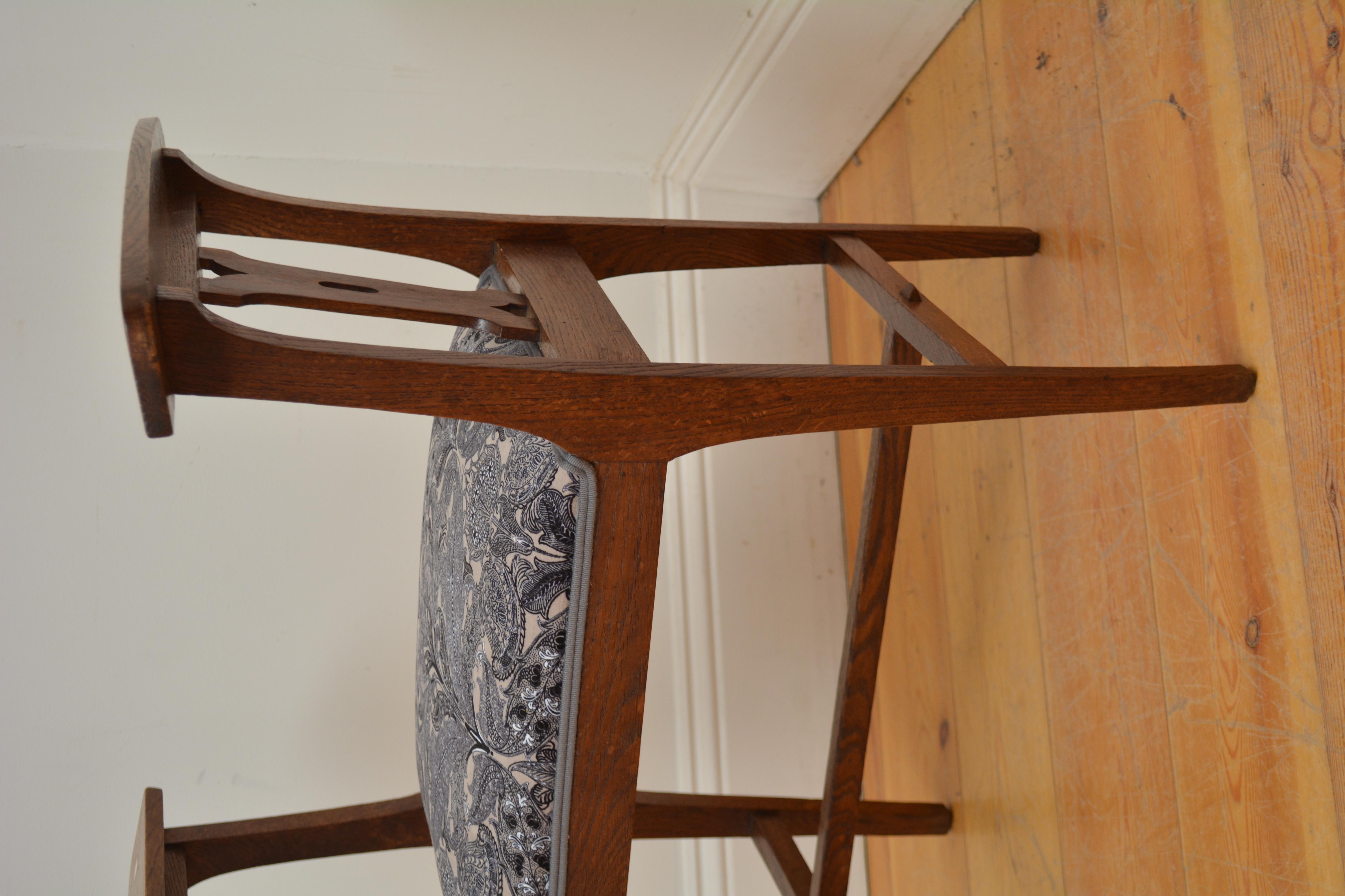 Taburete Arts and Crafts de Roble en venta 10