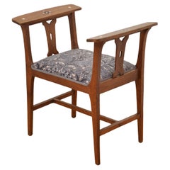 Arts and Crafts Stool in Oak / Piano Stool