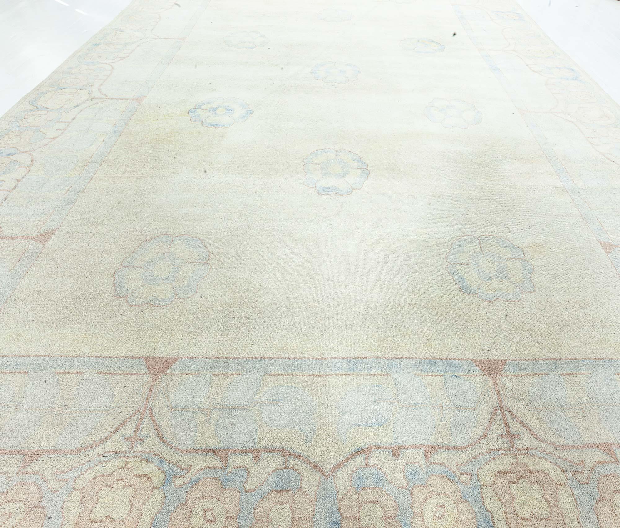 Alfombra estilo Arts and Crafts de Doris Leslie Blau en venta 1