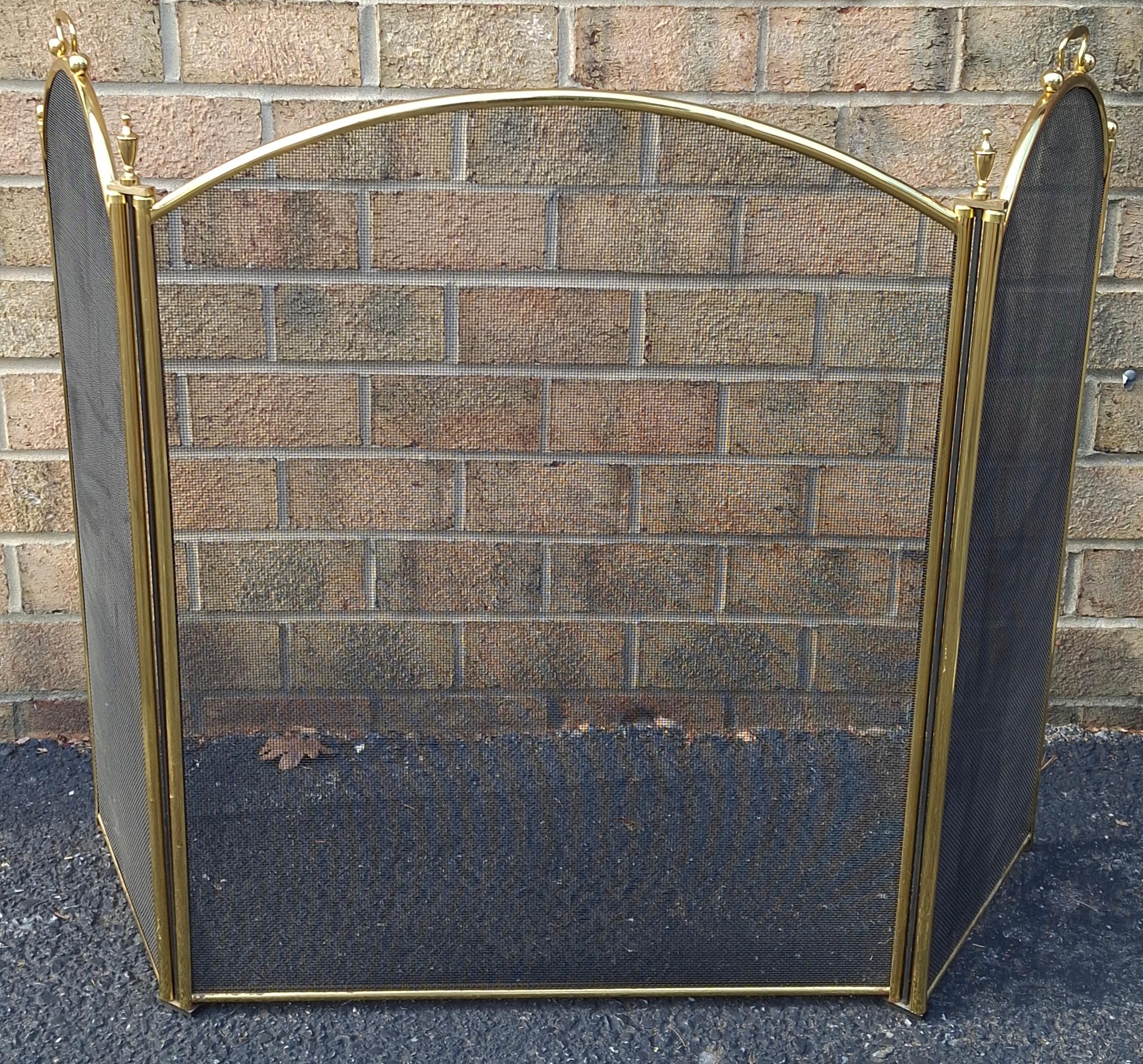 Arts and Crafts Style Wire Mesh and Brass Trifold Fire screen For Sale ...