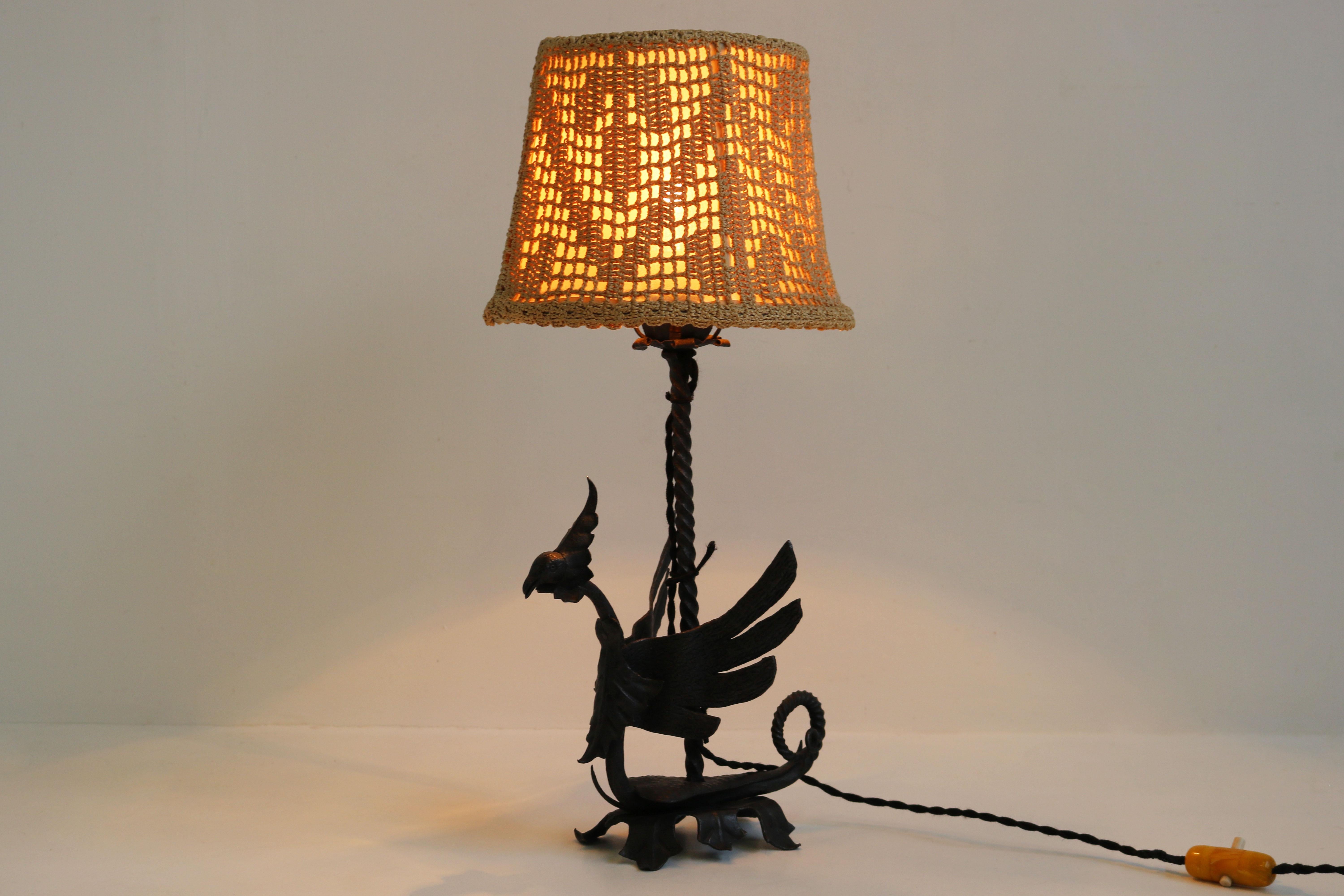 Arts and Crafts Table Lamp Wrought iron by Umberto Bellotto 1910 Dragon Italian For Sale 6