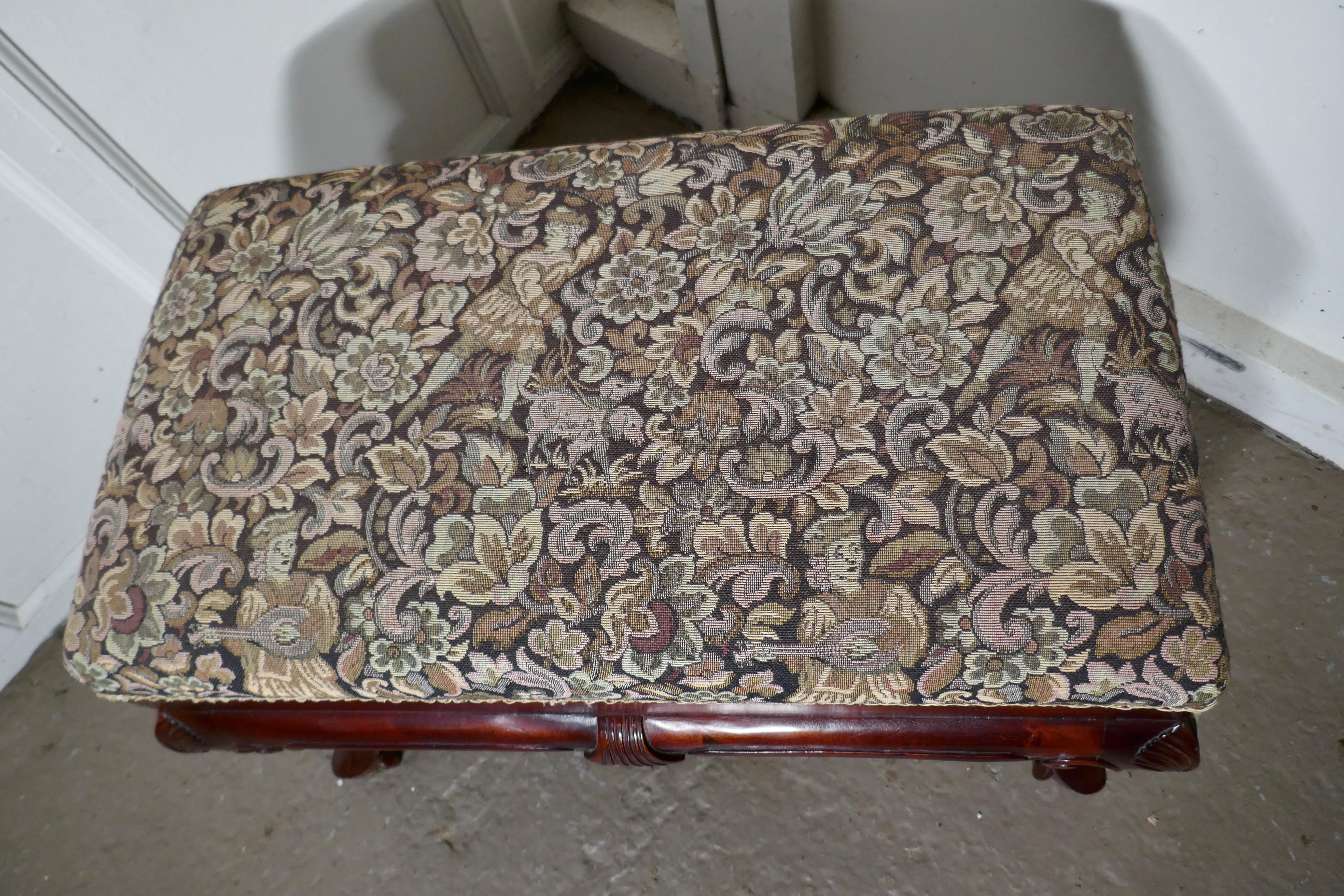 Arts & Crafts Tapestry Upholstered Mahogany Stool In Good Condition In Chillerton, Isle of Wight