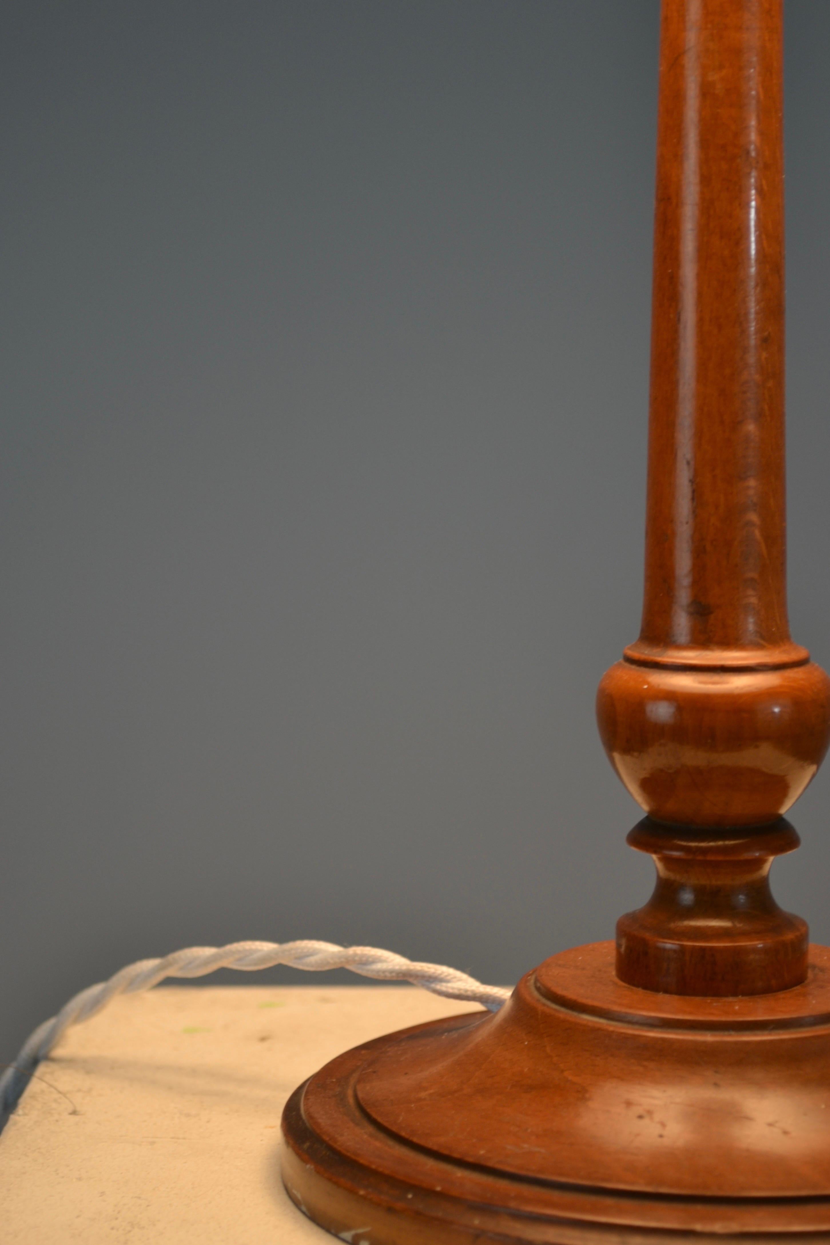 Lámpara de mesa Arts and Crafts de madera de boj torneada - Principios del siglo XX, Francia en venta 2