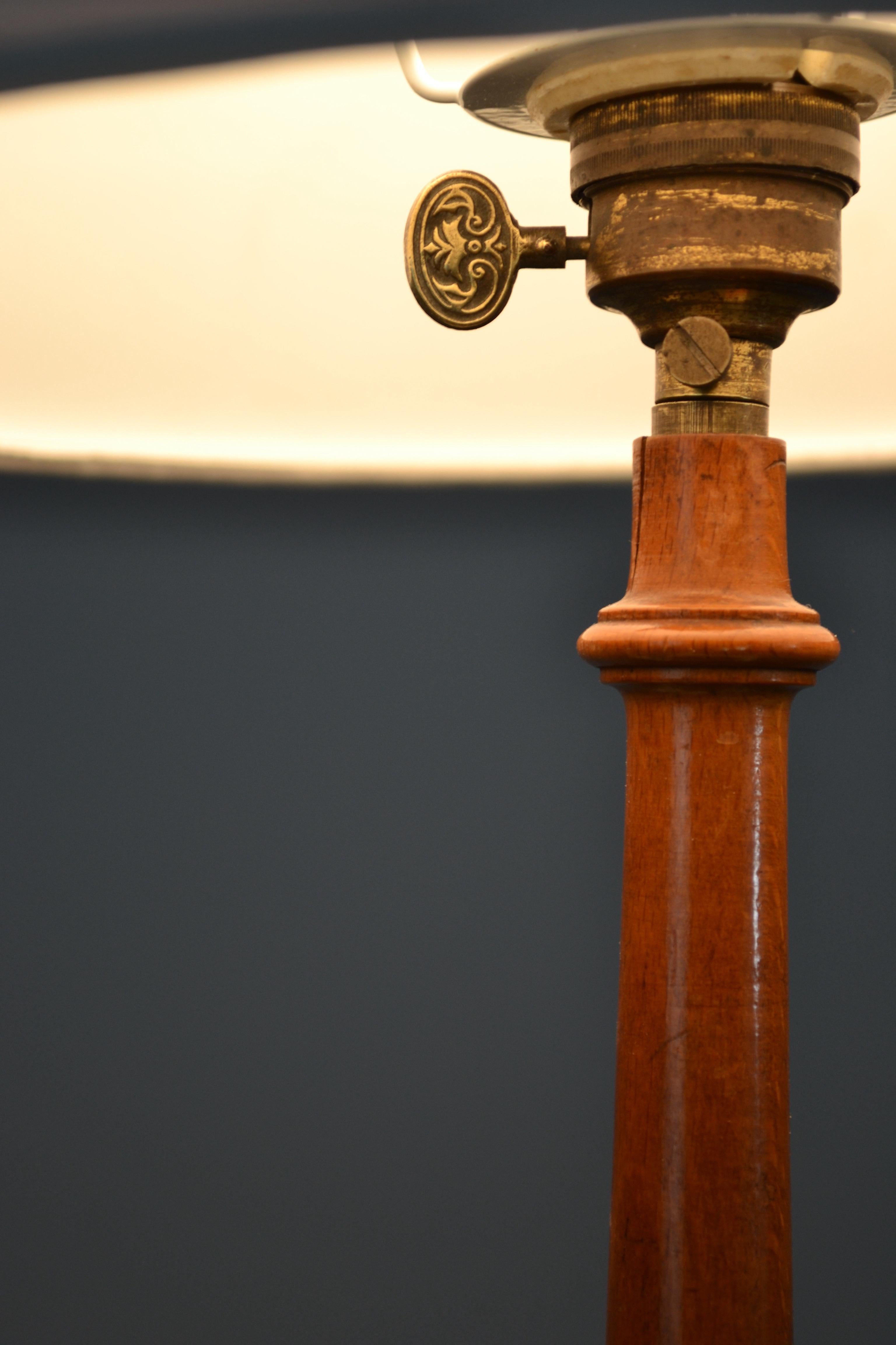 Lámpara de mesa Arts and Crafts de madera de boj torneada - Principios del siglo XX, Francia Transformado en venta