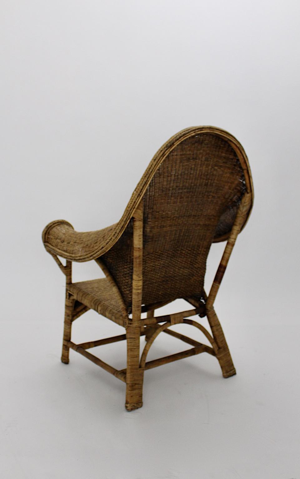 Organic Arts & Crafts Vintage Wicker Rattan Armchair Dryad and Co circa 1910 UK For Sale 5