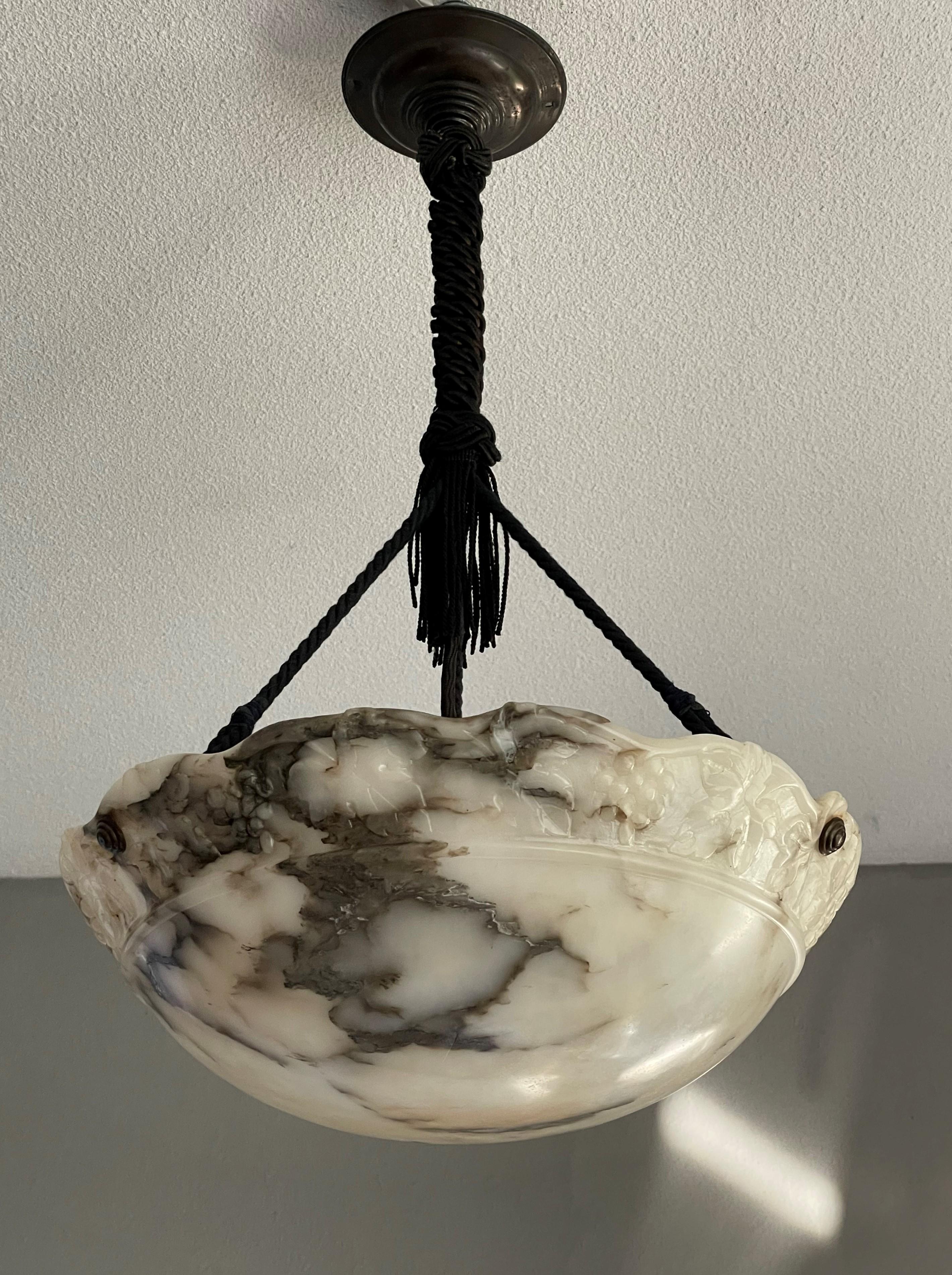 Arts and Crafts White & Black Alabaster & Rope Pendant w. Hand Carved Grapevines For Sale 3
