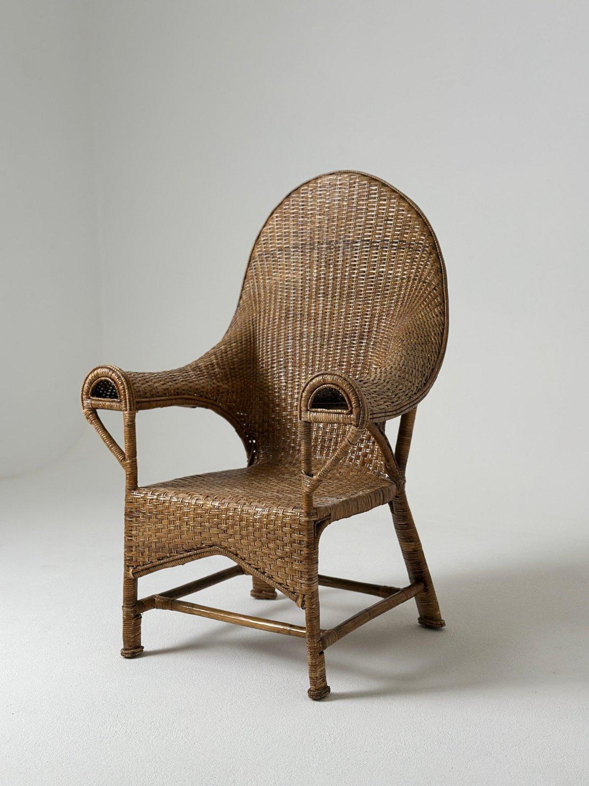 British Arts and Crafts Wicker Longue Chair By Dryad and Co UK.1920s For Sale