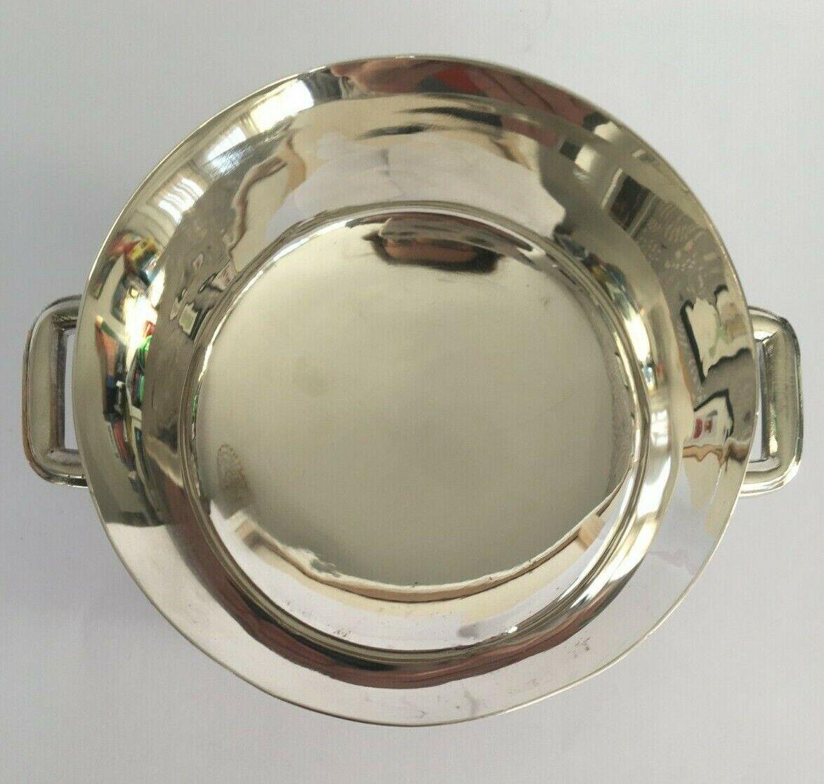 Arts and Crafts Winchester Bushel Bowl in Sterling Silver In Excellent Condition For Sale In London, GB