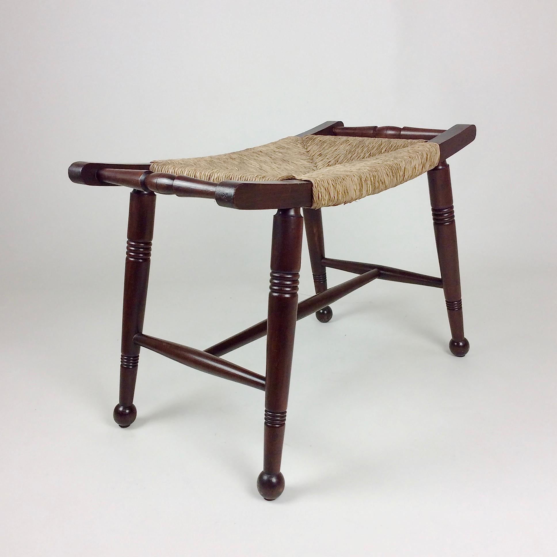 Arts & Crafts Wood and Straw Stool, Early 20th Century, United Kingdom For Sale 5