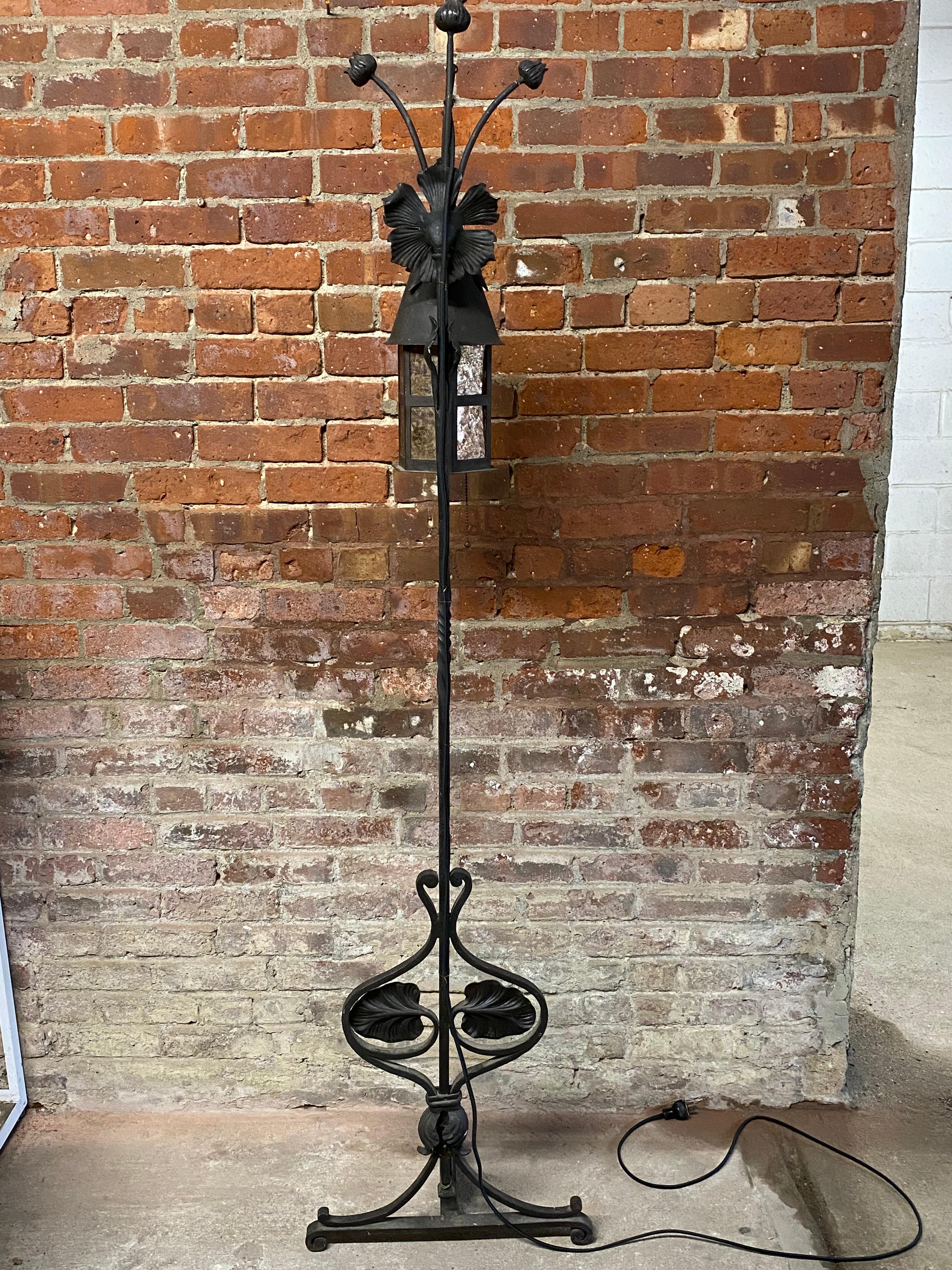 Arts & Crafts Wrought Iron and Mica Scroll and Poppy Floor Lamp In Good Condition In Garnerville, NY