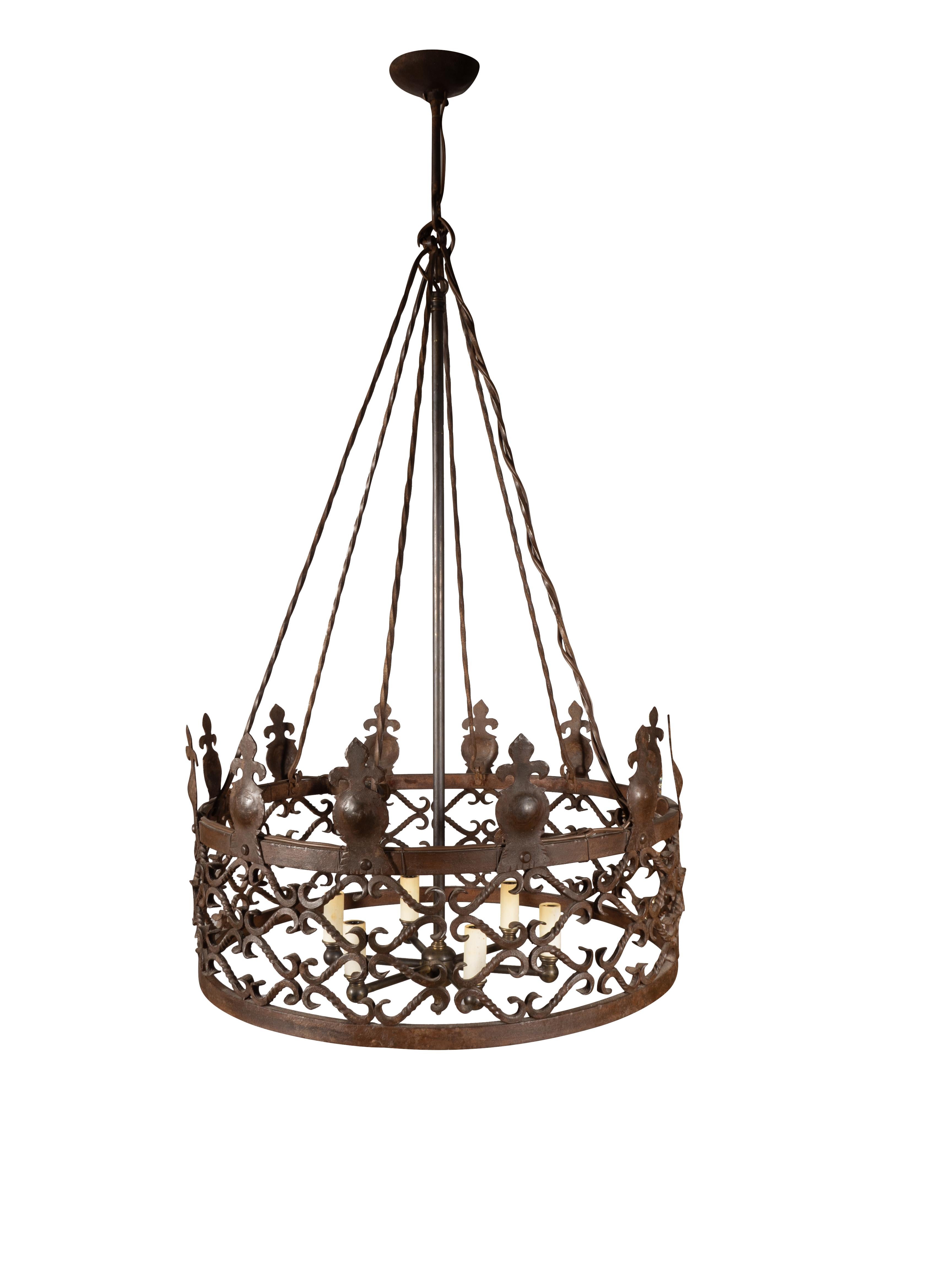Arts and Crafts-Kronleuchter aus Schmiedeeisen im Angebot 3