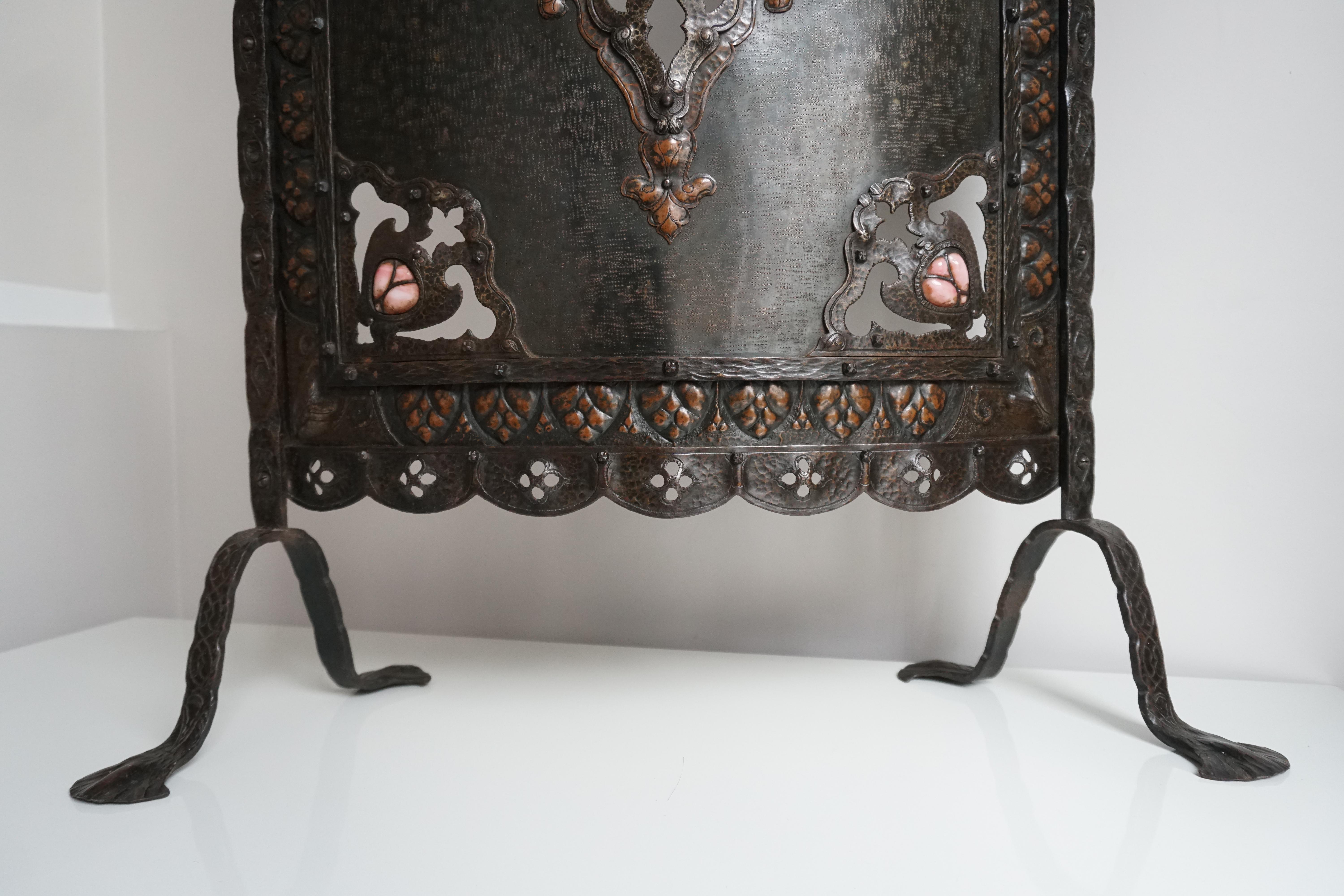 Arts and Crafts Wrought Iron Fireplace Screen For Sale 4