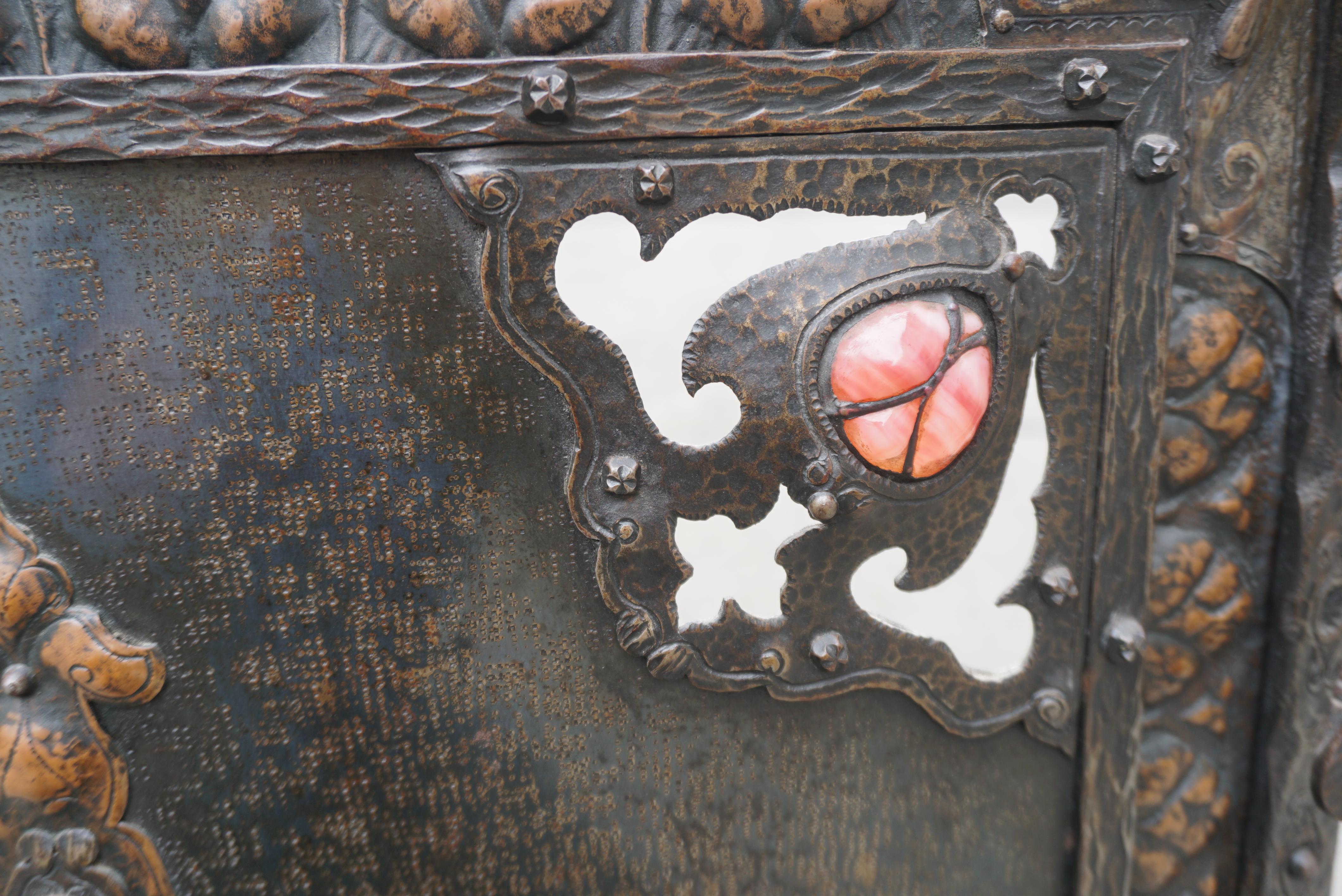 Écran de cheminée en fer forgé Arts and Crafts en vente 7
