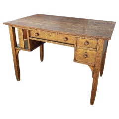 Escritorio Arts & Crafts Mission 3 Cajones Roble Wrighting