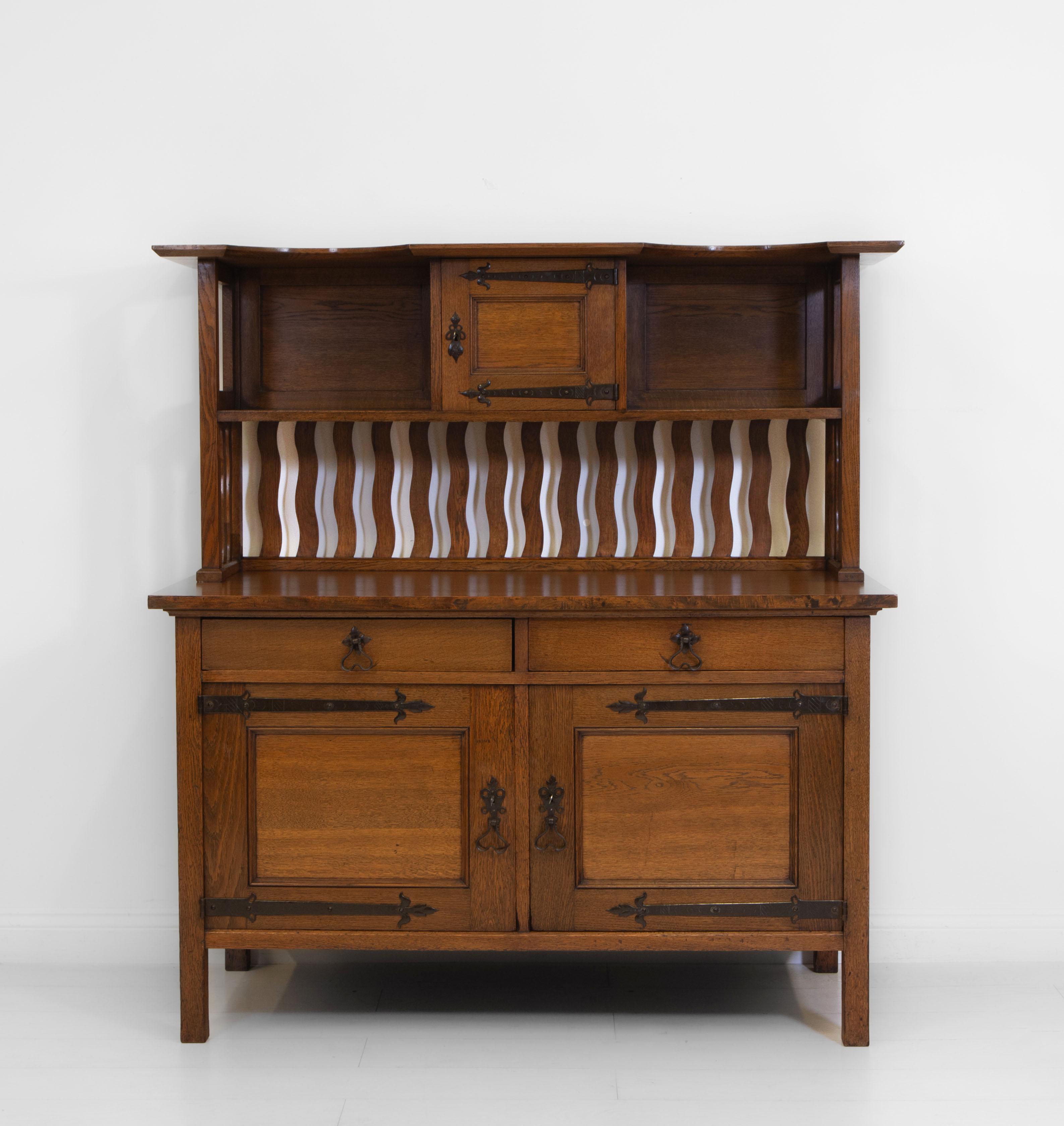 Arts & Craft Oak Sideboard Cabinet Liberty & Co Style Circa 1900 3