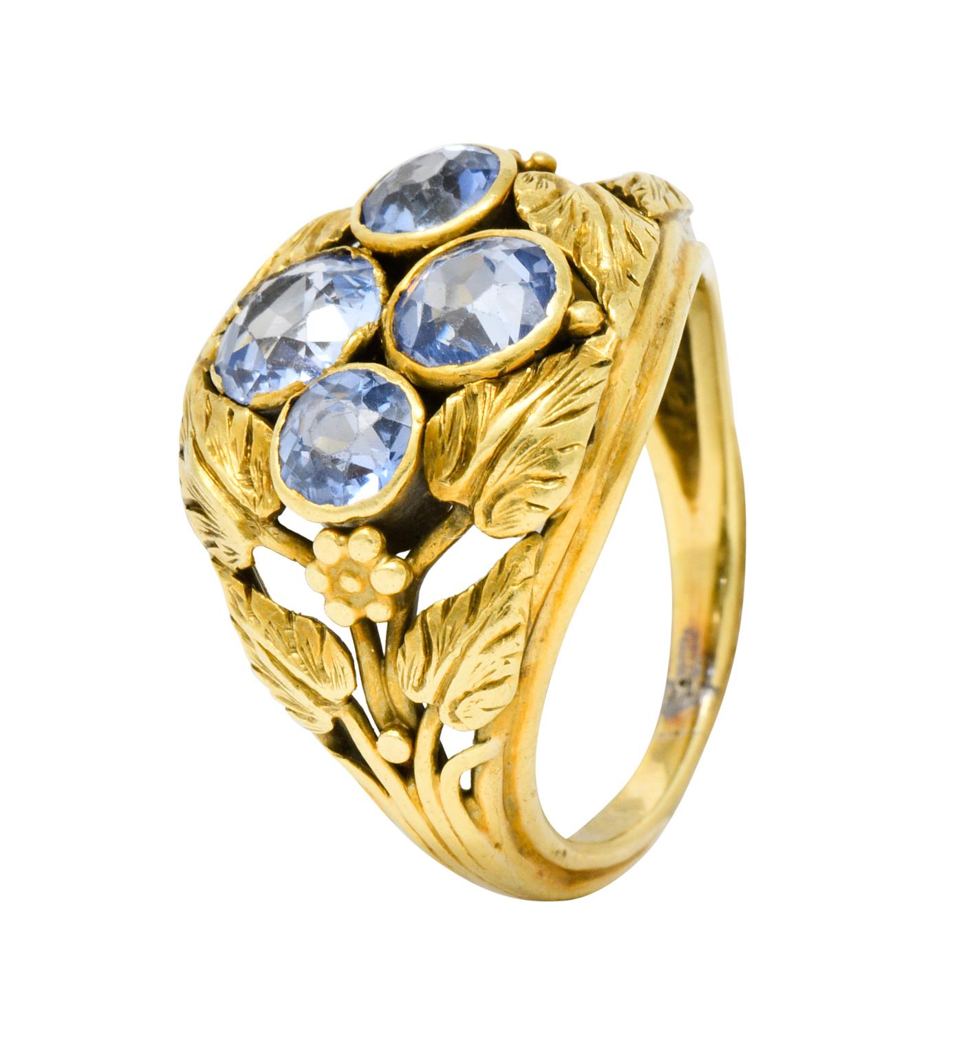 Arts & Crafts 2.20 Carats Sapphire 14 Karat Green Gold Foliate Ring 3