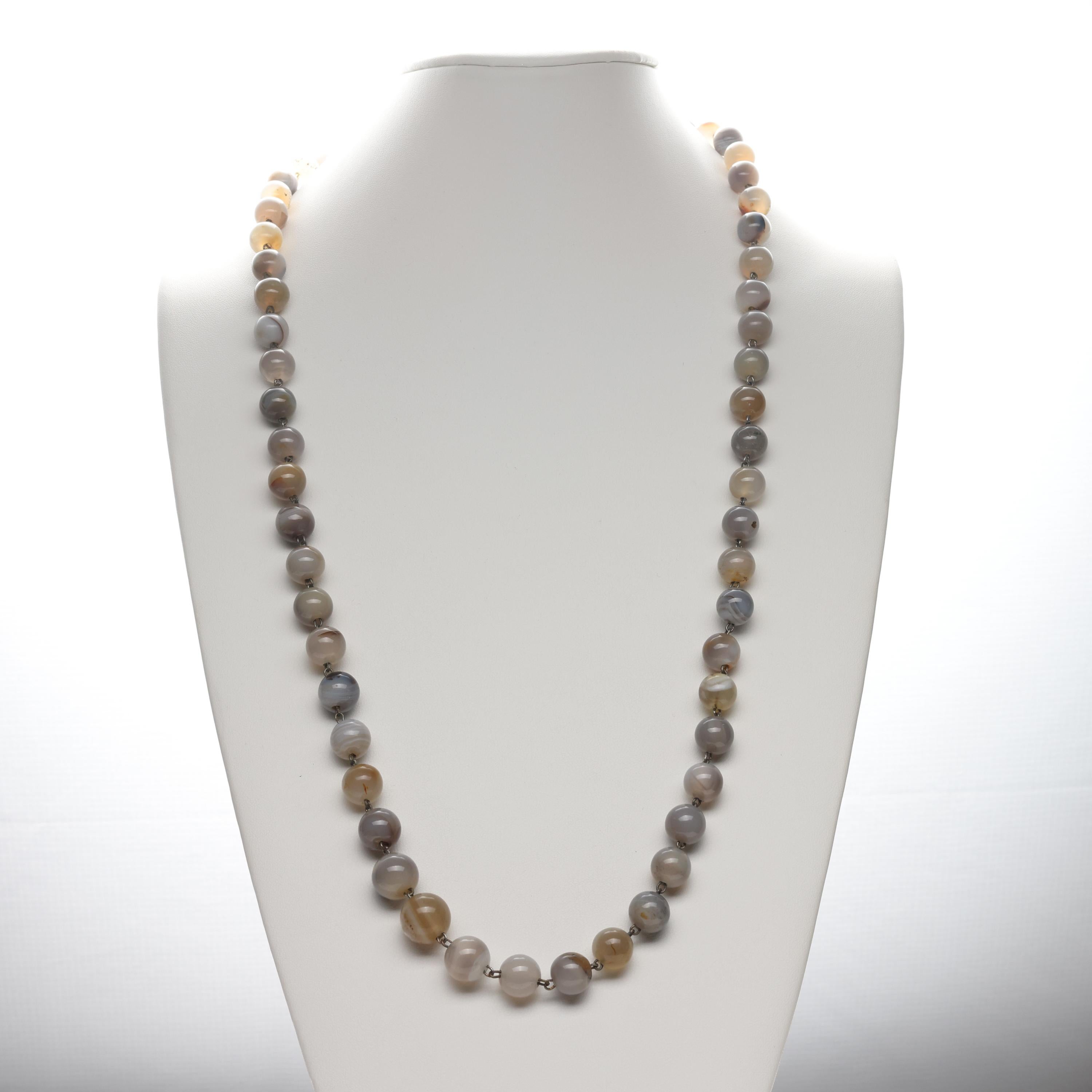 Arts and Crafts Arts & Crafts Agate Bead Necklace For Sale