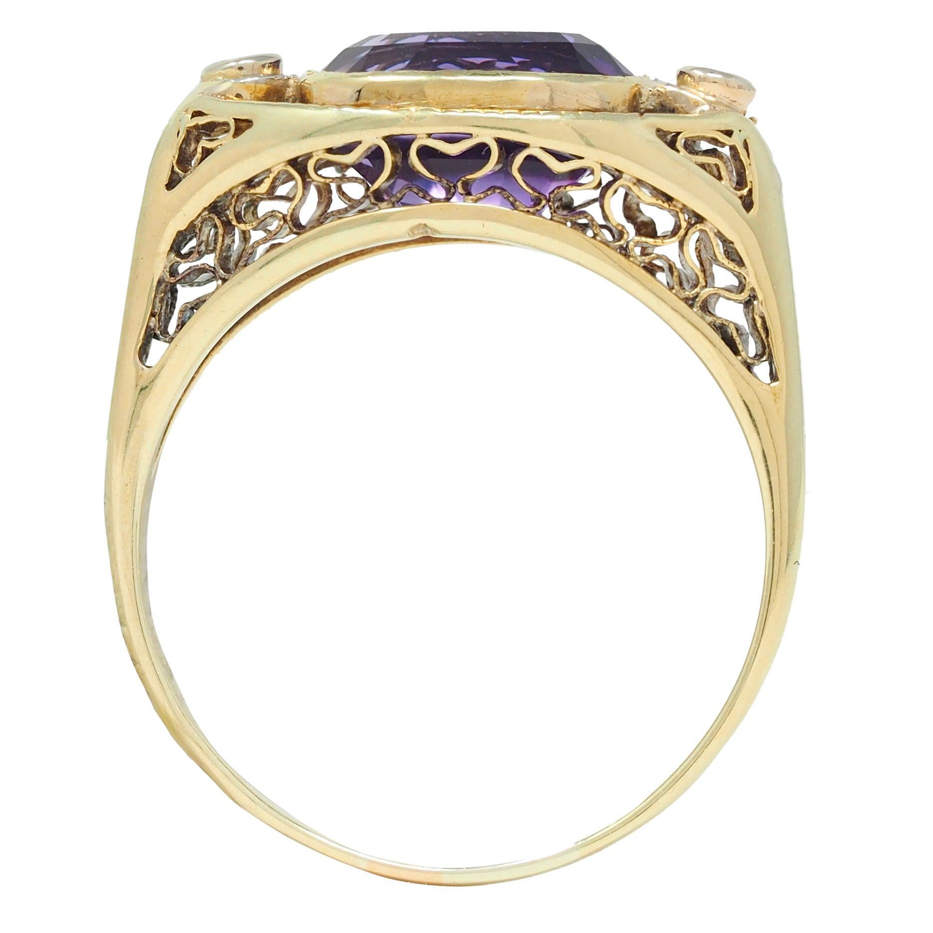 Arts & Crafts Amethyst Diamond 14 Karat Yellow Gold Antique Heart Ring 3
