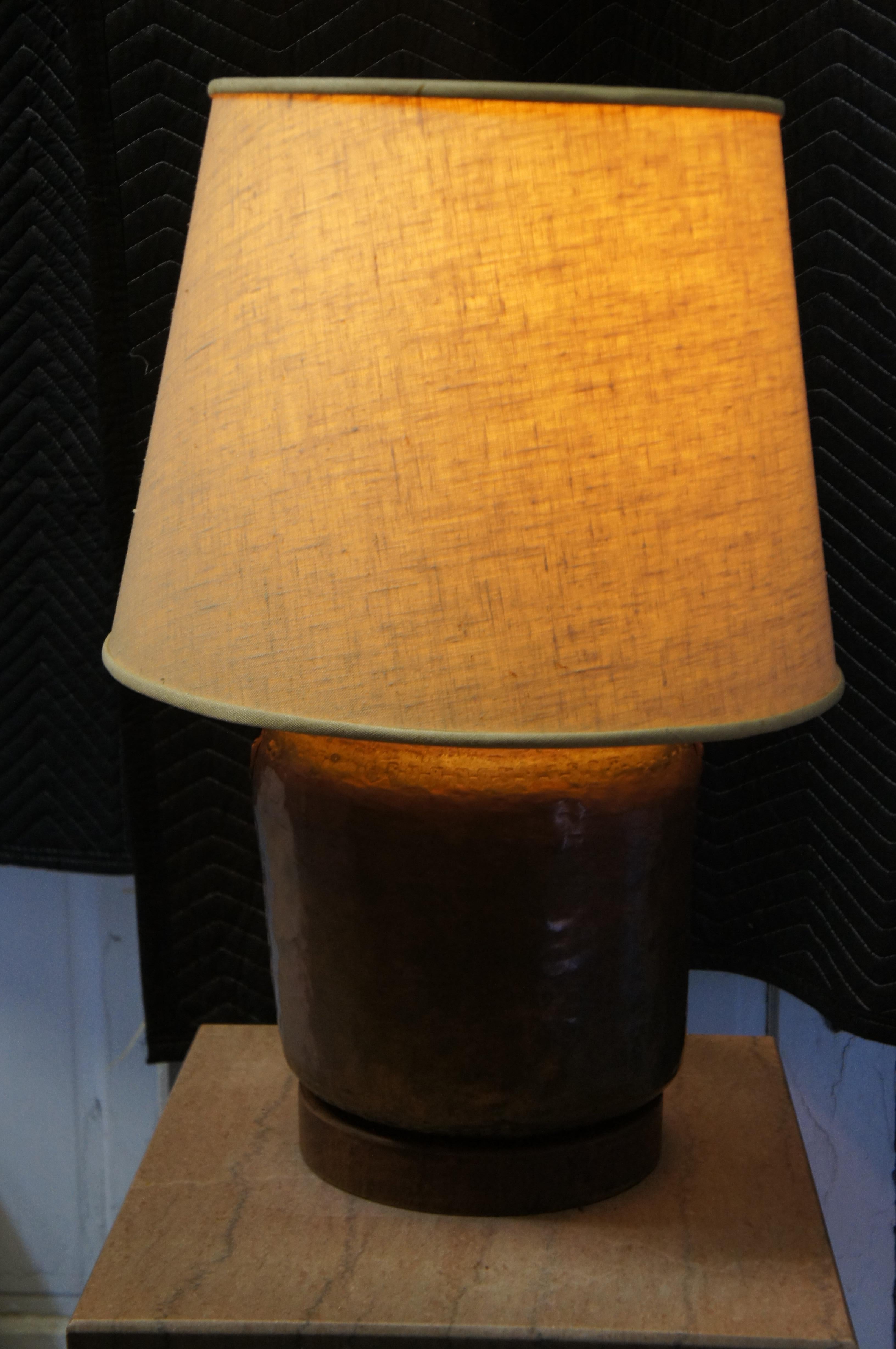 Arts & Crafts Antique 19th Century Dovetailed Copper Converted Table Lamp Pot For Sale 7