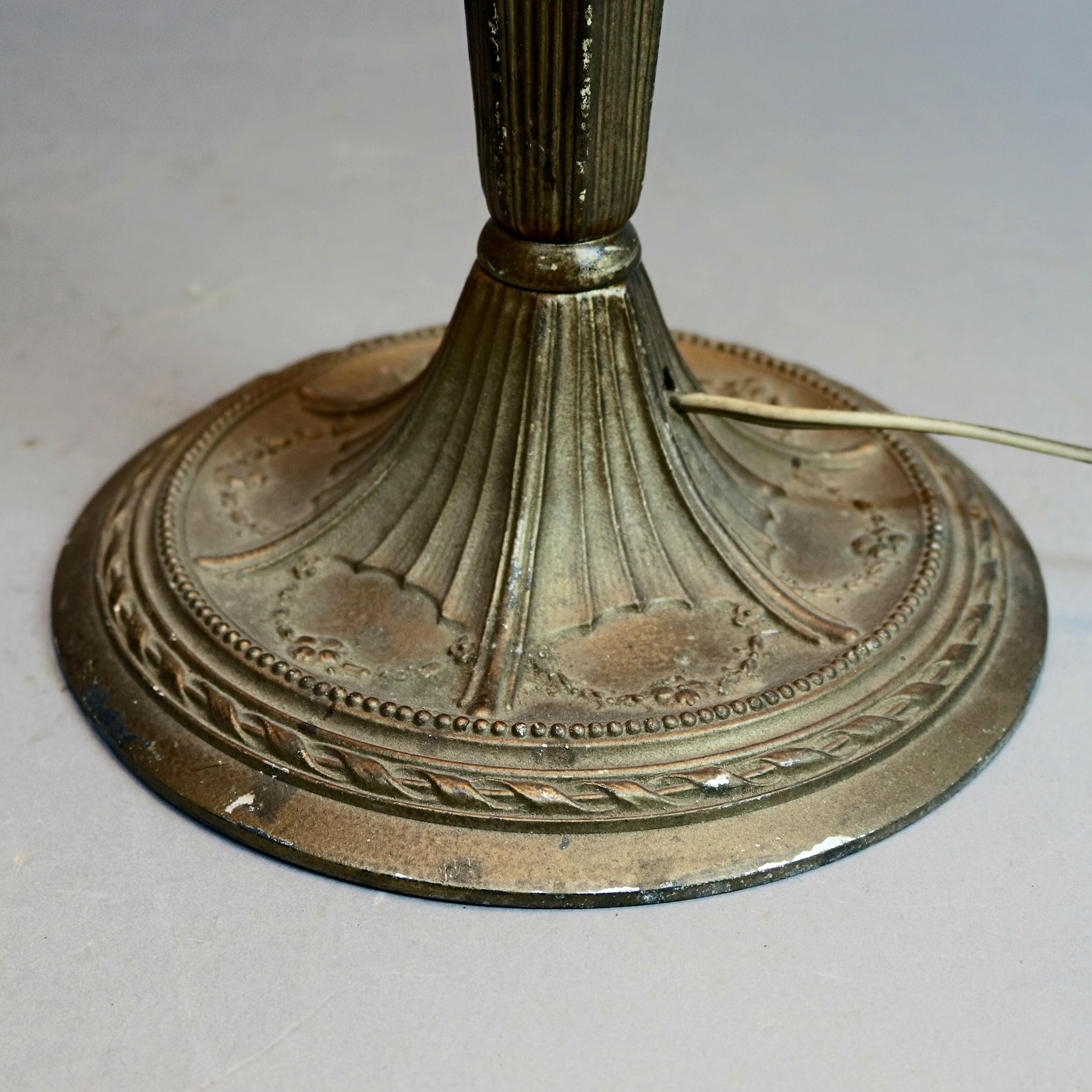 bradley hubbard lamp