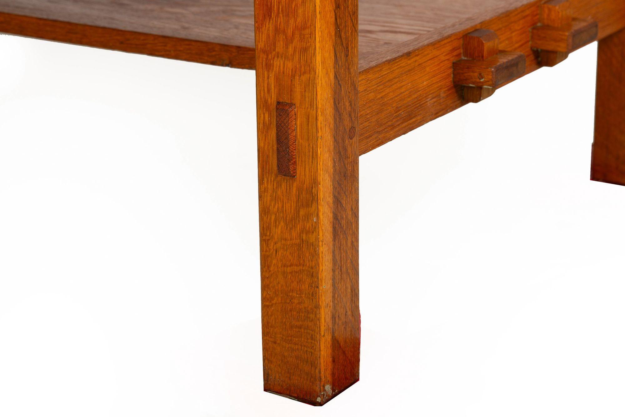 Arts & Crafts Antique L. & J.G. Stickley Oak Library Table no. 531 For Sale 5