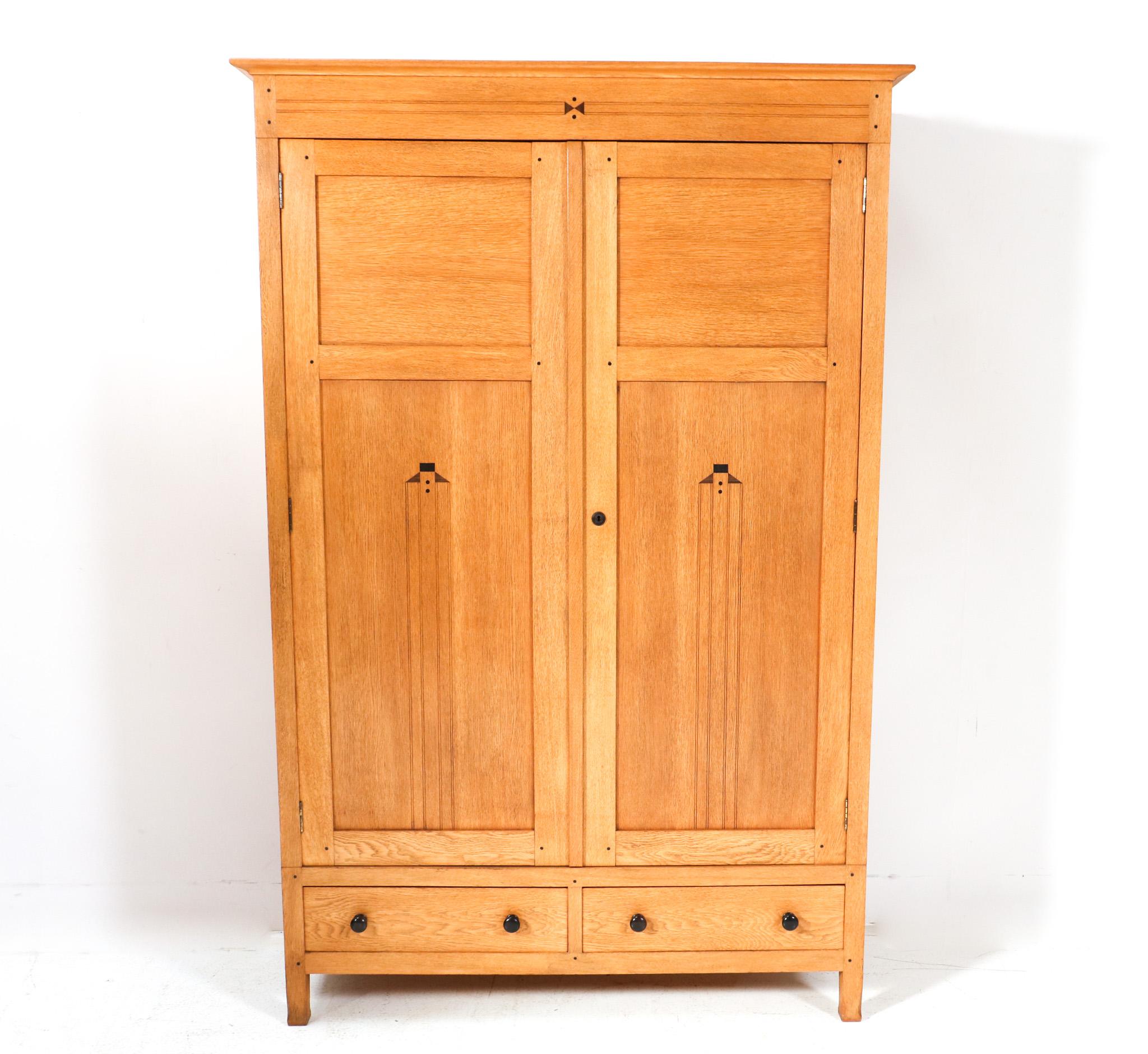  Arts & Crafts Art Nouveau Armoire or Wardrobe by Jac. van den Bosch, 1904 In Good Condition For Sale In Amsterdam, NL