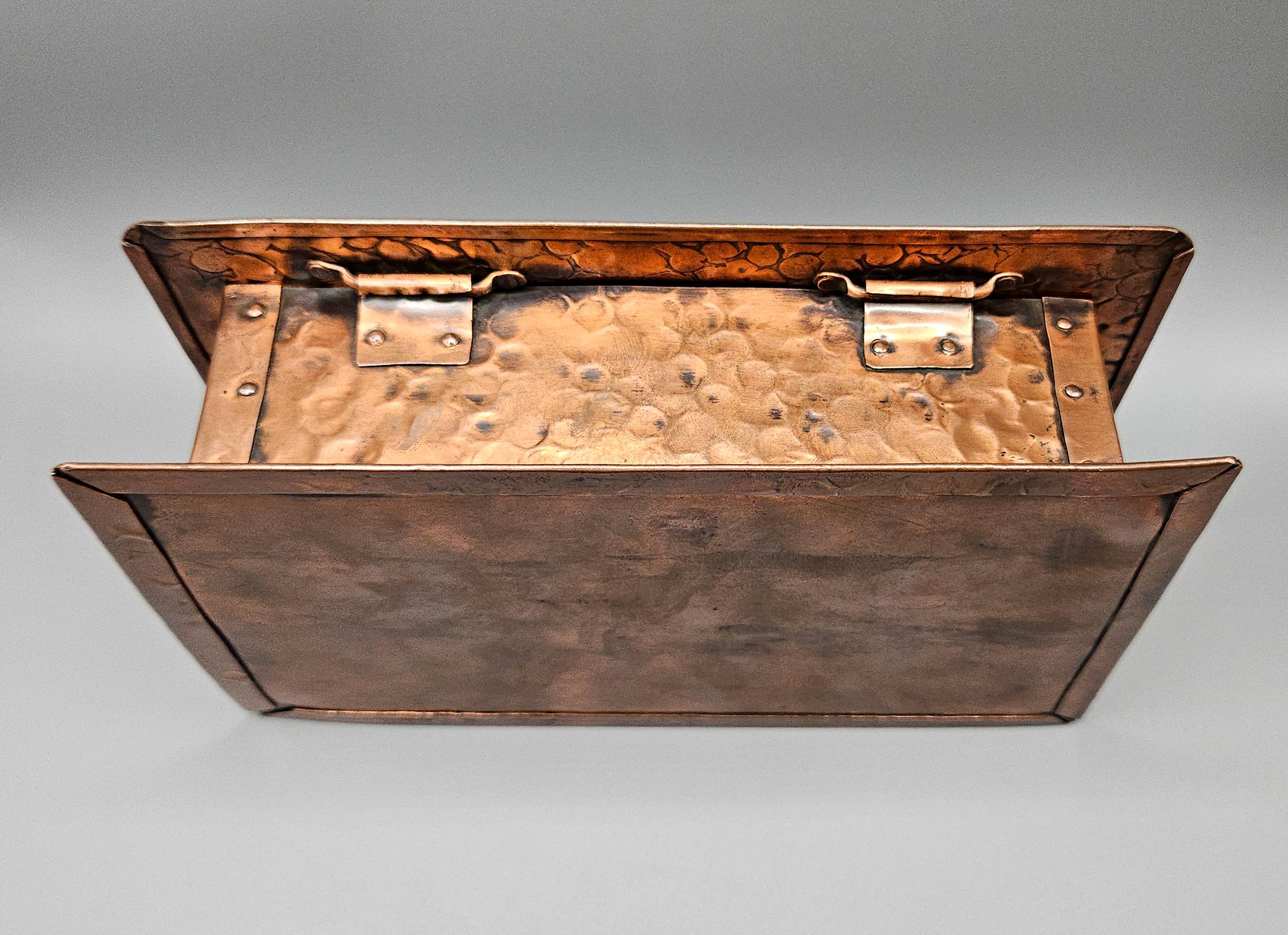 Arts & Crafts Art Nouveau Jugendstil Ruskin Enamel Copper Box, A E Jones, c.1905 For Sale 11