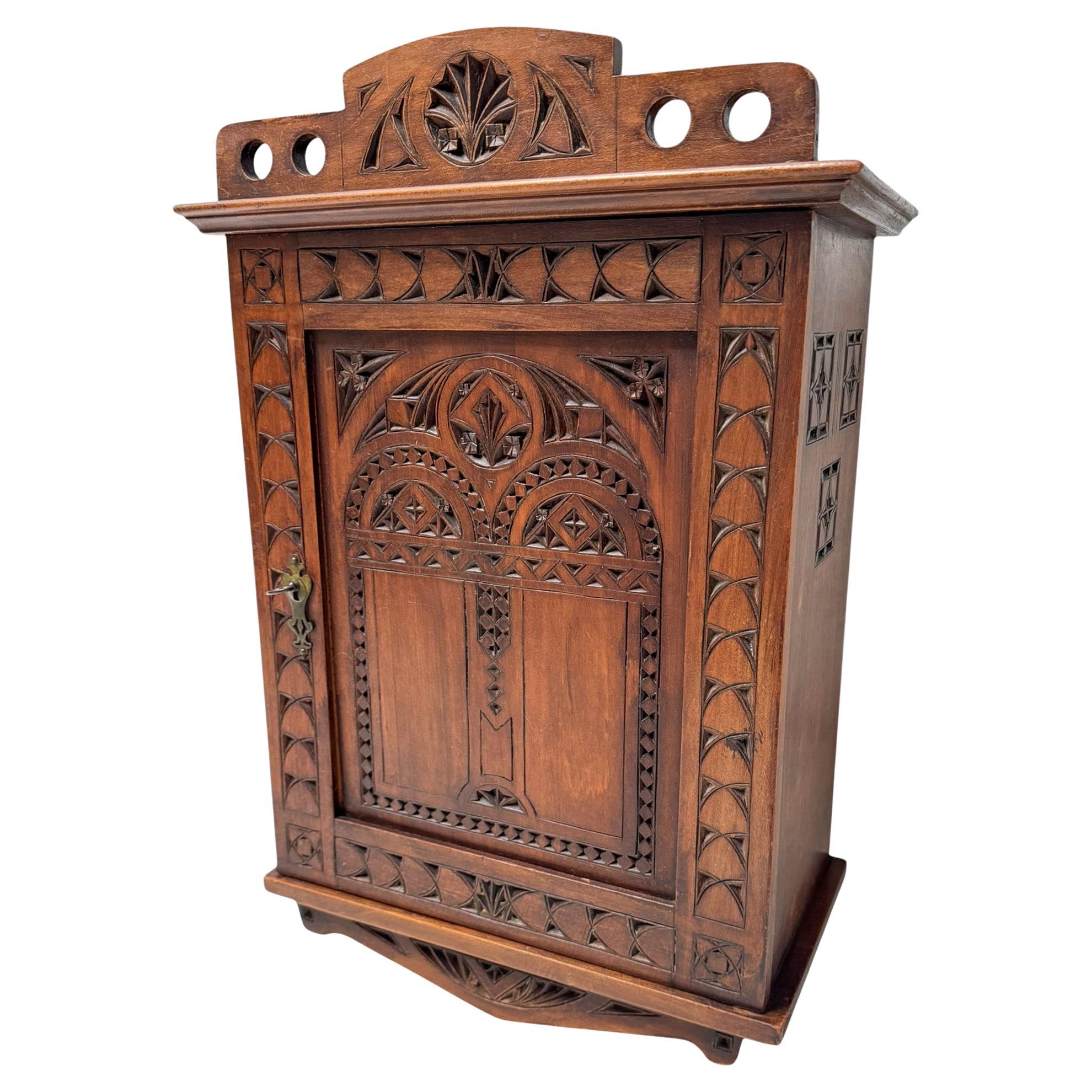 Armario de pared Arts & Crafts Art Nouveau Kerfschnitt, 1900s